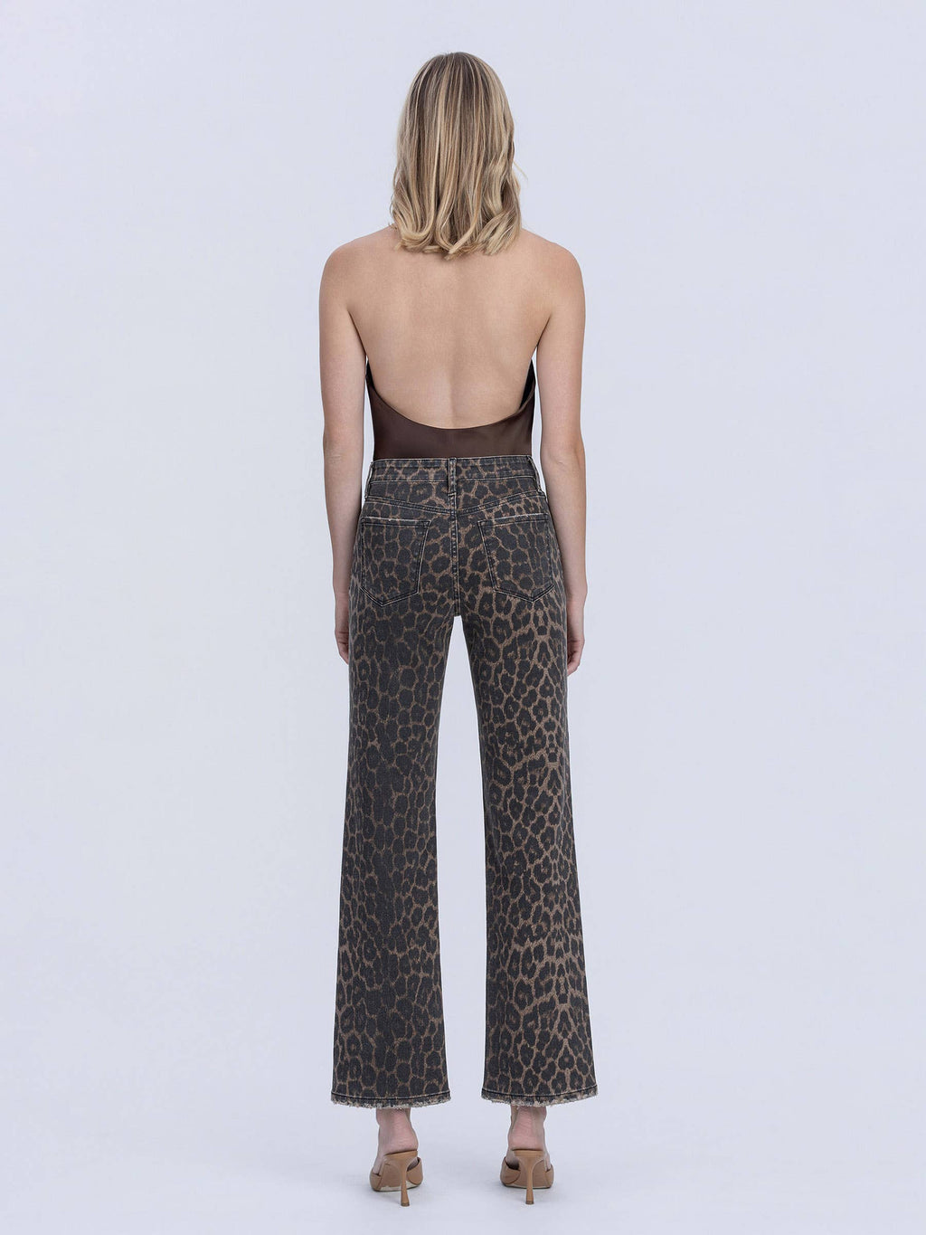 HIGH RISE LEOPARD PRINT SLIM WIDE JEANS