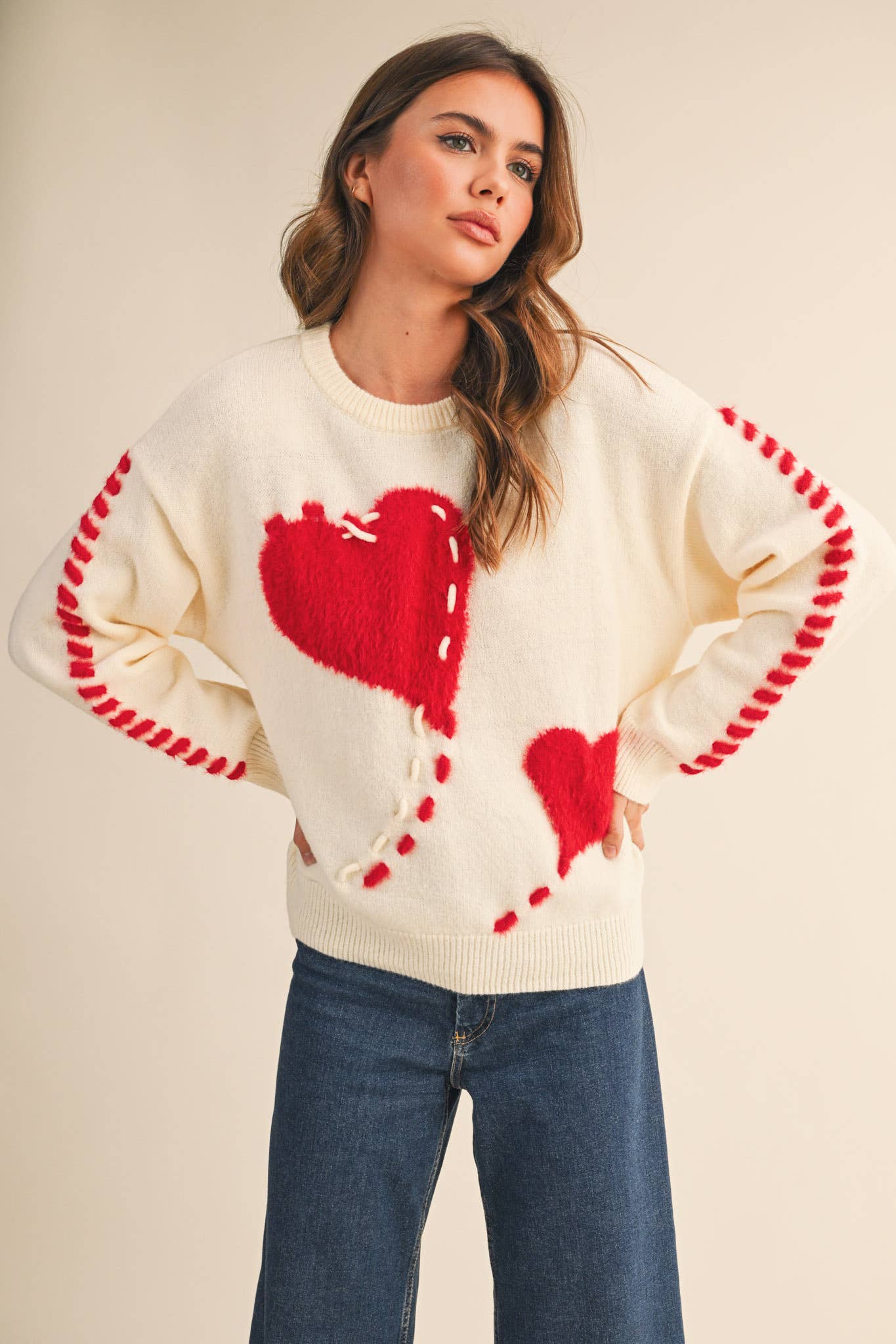 FUZZY HEART KNIT SWEATER WITH WHIP STITCH