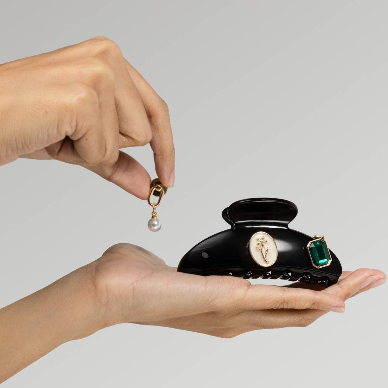 KitschPop™️ Curved Claw Clip 7pc Set Vintage - Black