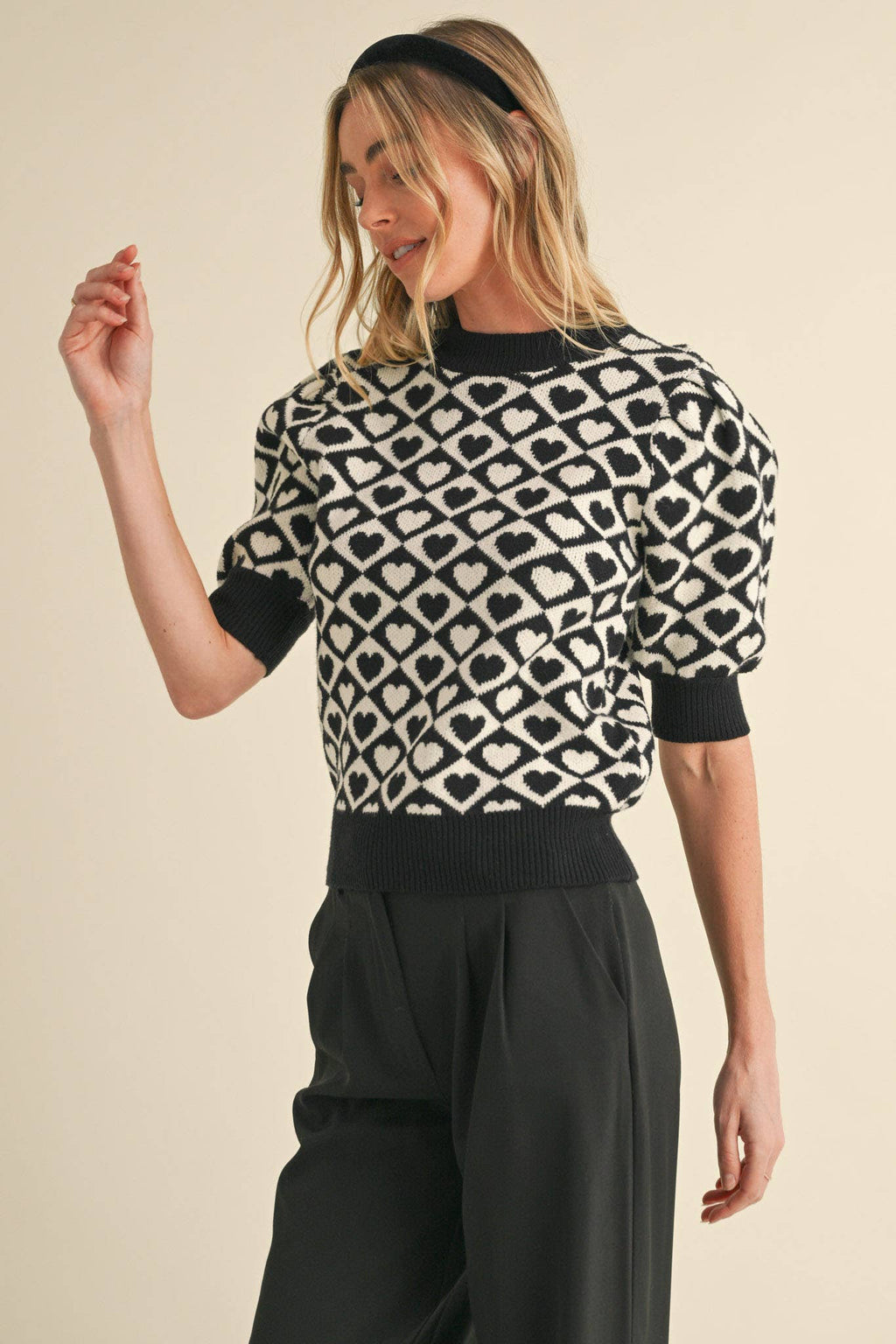 CHECKERED HEART PATTERN SWEATER