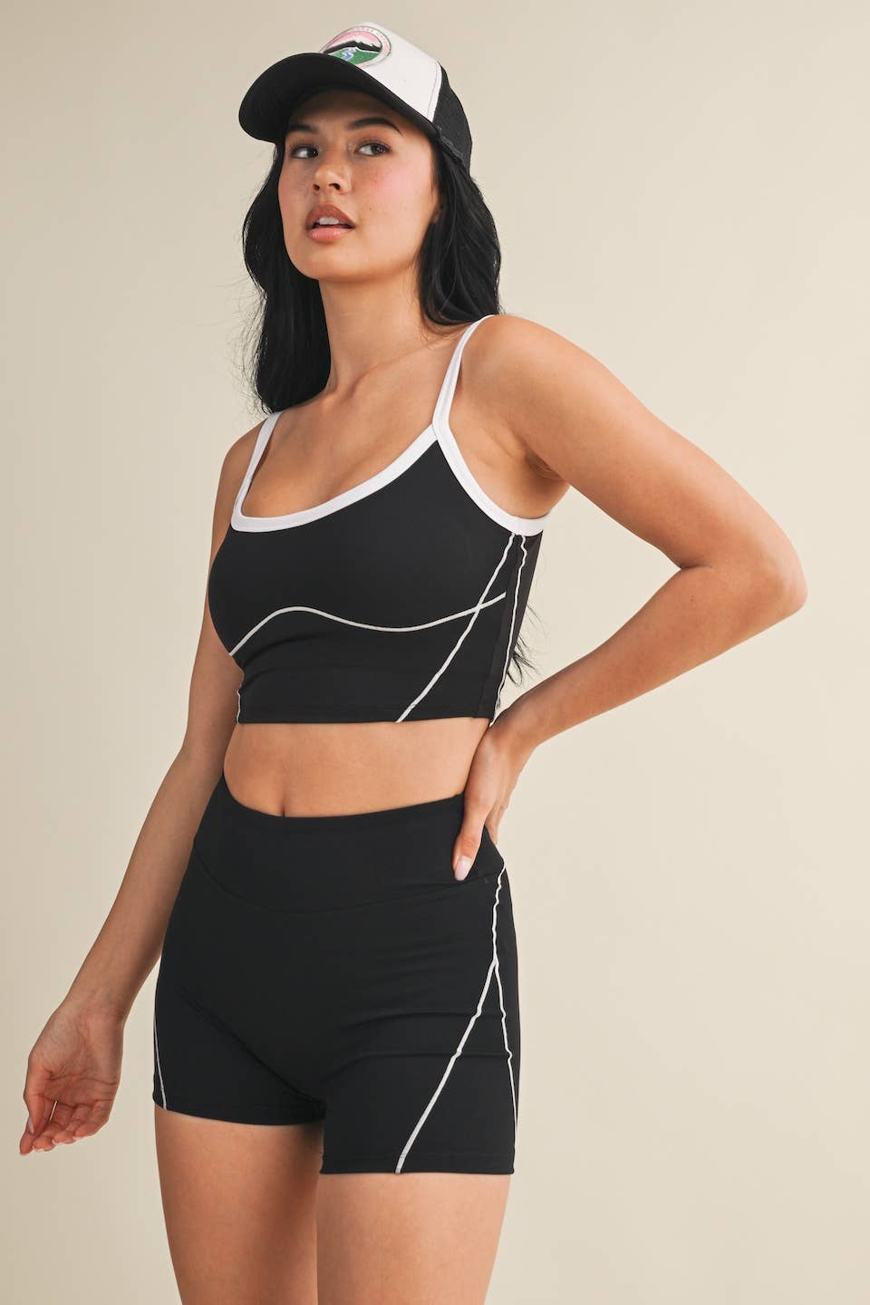 Contrast Contour Top
