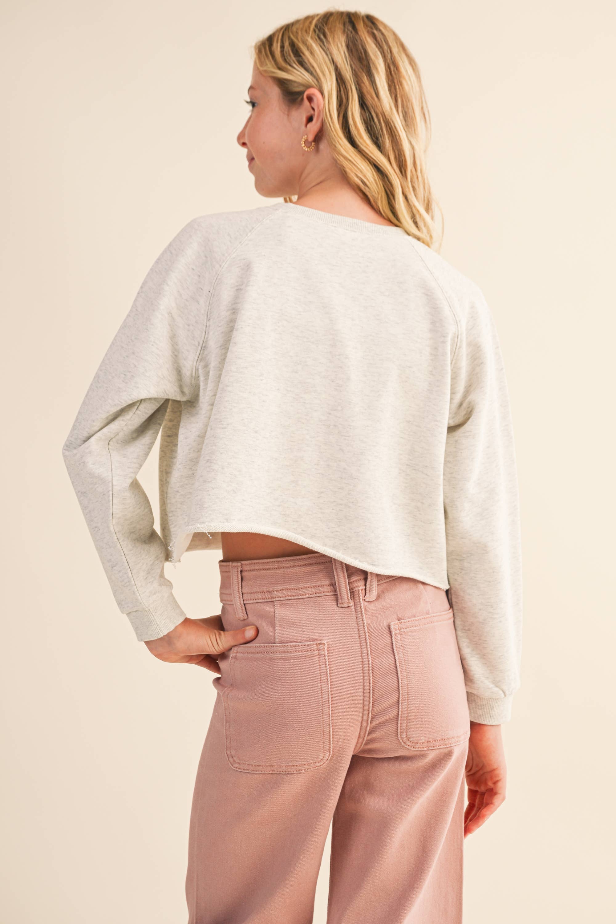 TWEEN KIDS GIRLS CROPPED RAGLAN SWEATSHIRT