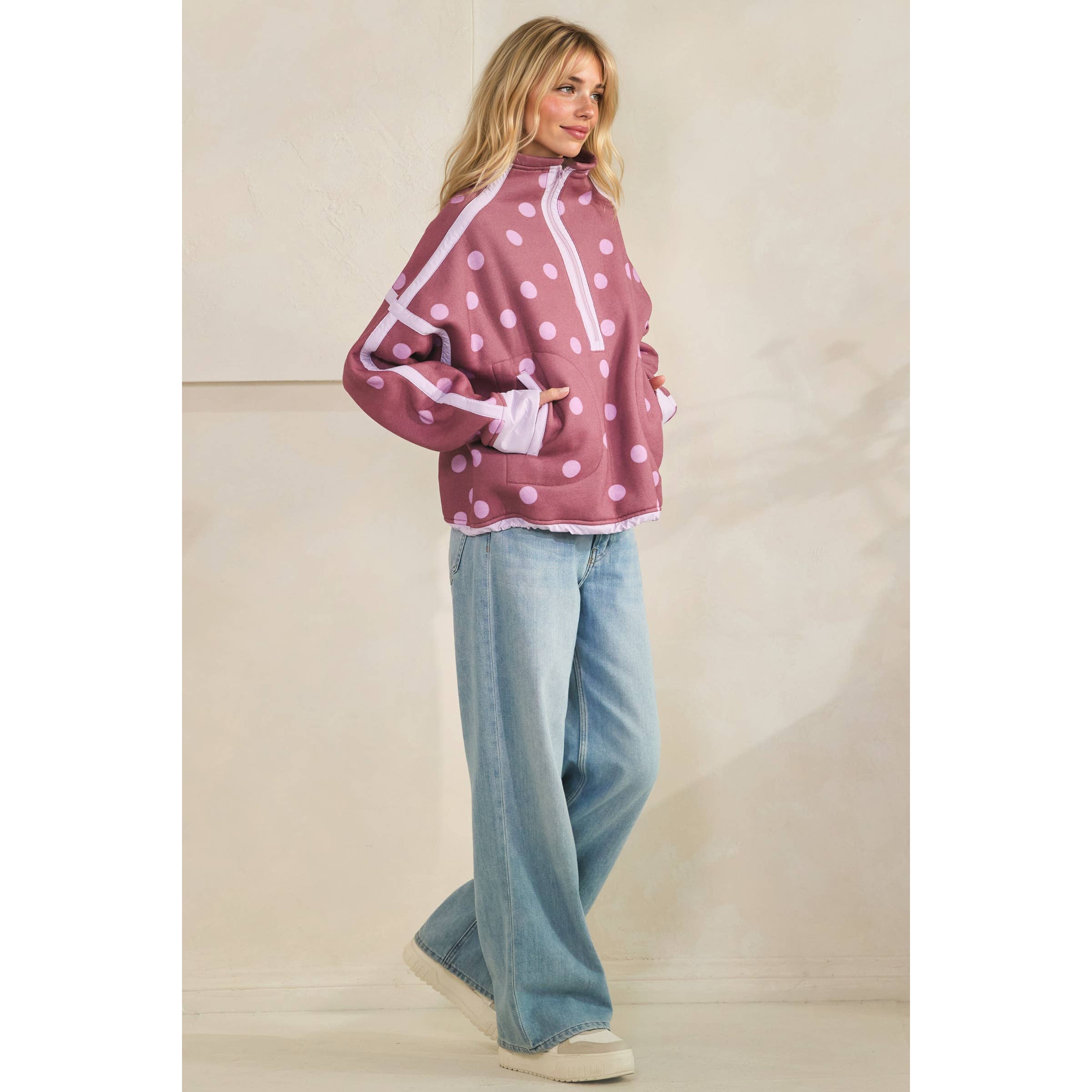 Polka Dot Contrast Pull Over