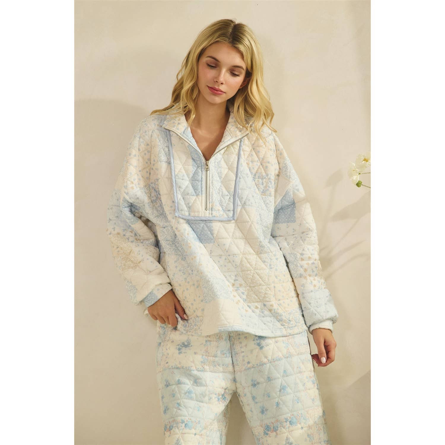 Floral textured lounge pants