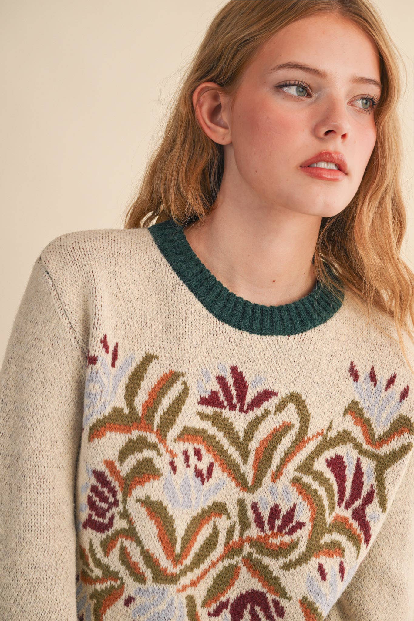 FLORAL KNIT SWEATER