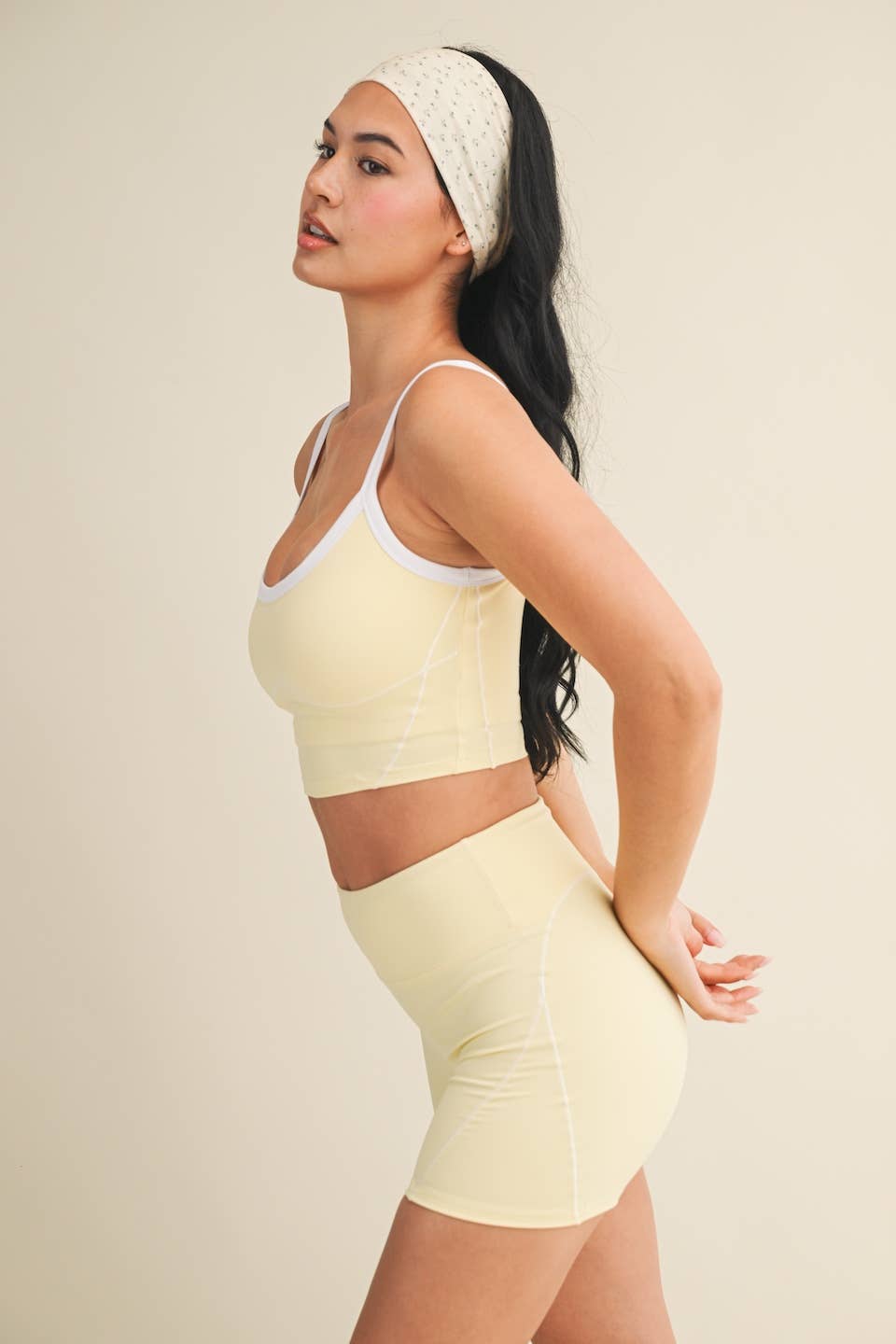 Contrast Contour Top