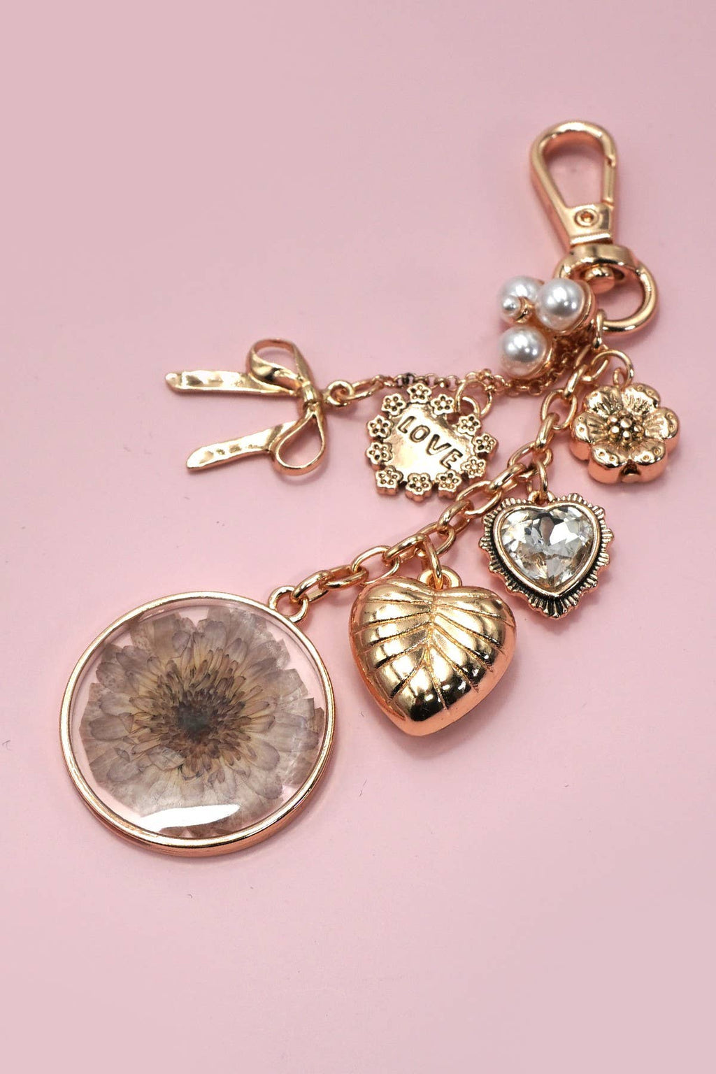BAG CHARM-DRIED FLOWER BOW HEART PEARL