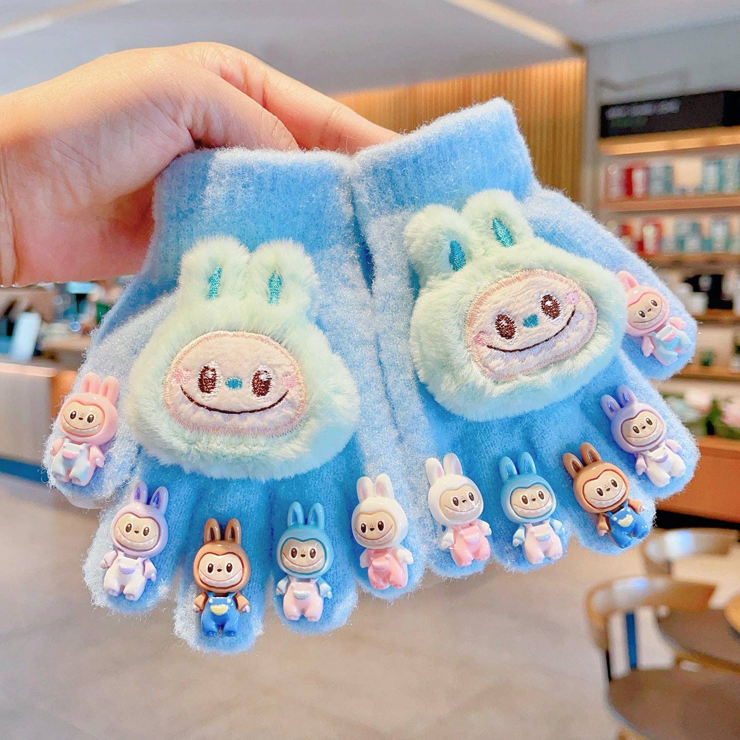 🧤 “Labubu Paws” Cute Monster Furry Gloves for Kids – Five-Finger Warm Edition