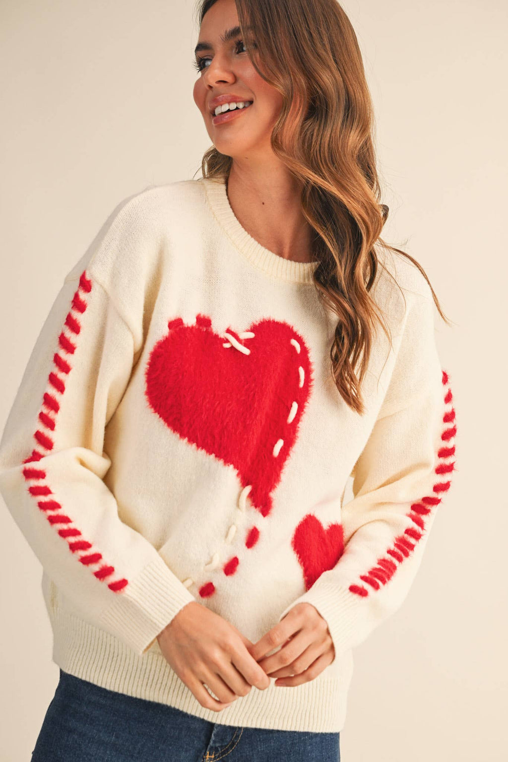 FUZZY HEART KNIT SWEATER WITH WHIP STITCH
