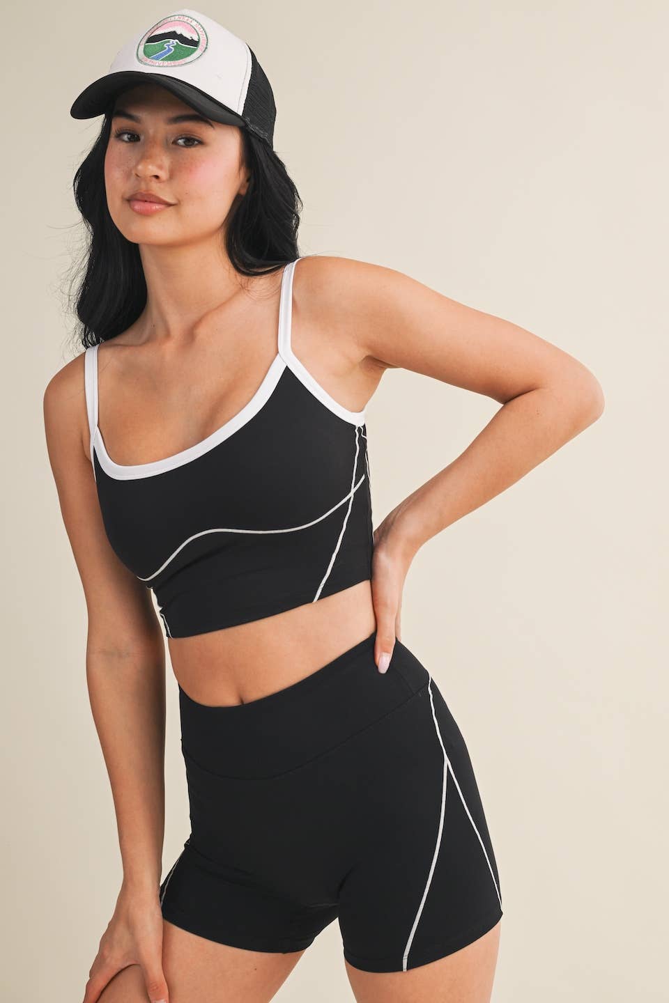Contrast Contour Top
