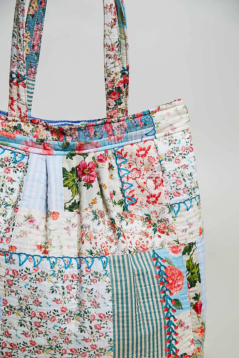 Quilted Patchwork Print Shoulder Tote Bag