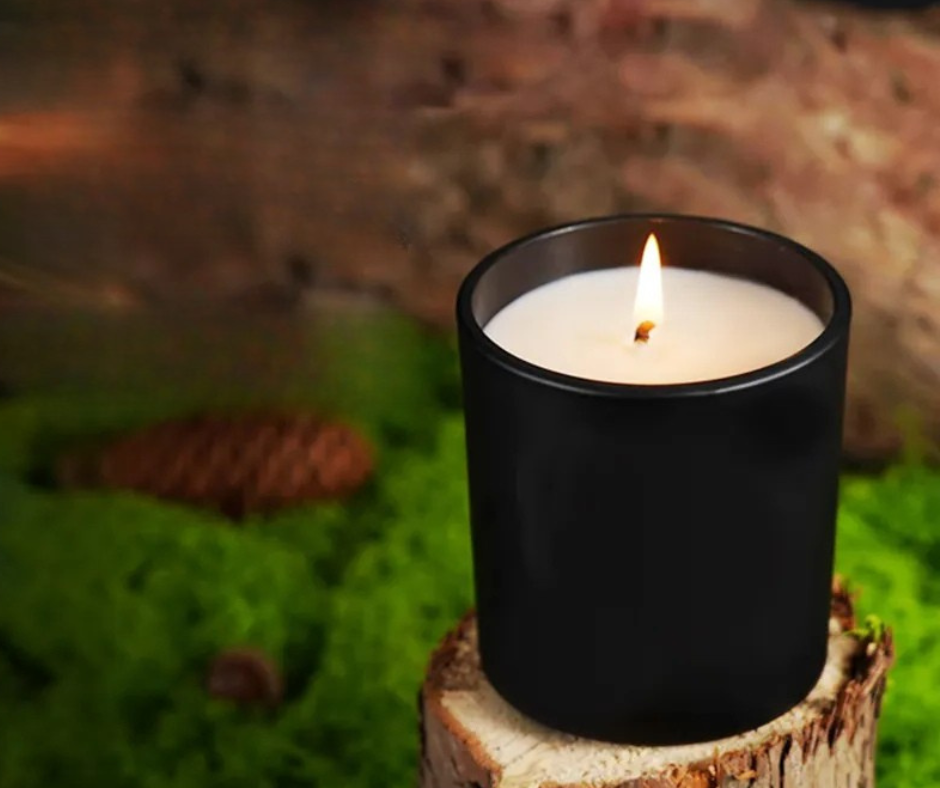White Caramel Cold Brew 16 oz 100% Soy Candle  
