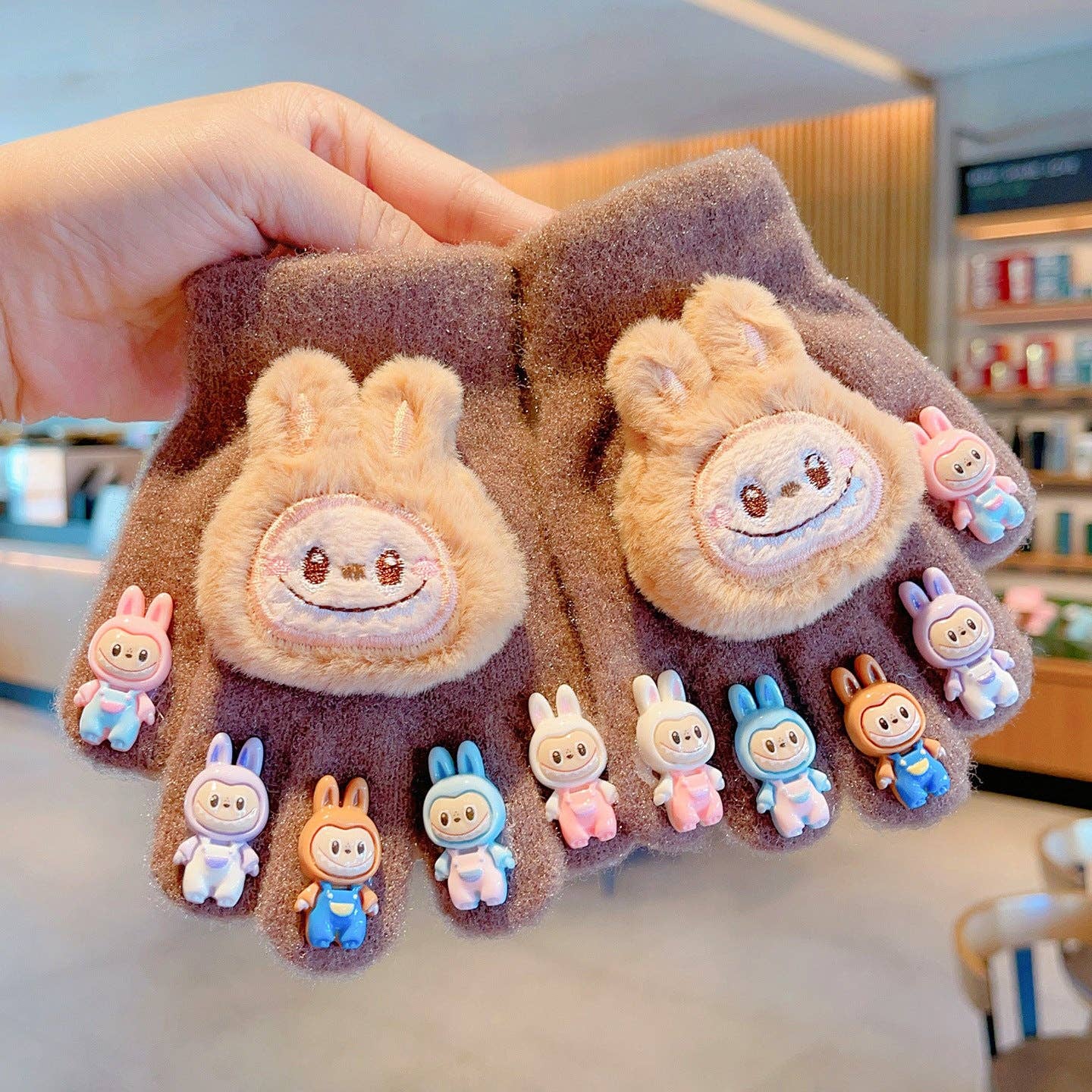 🧤 “Labubu Paws” Cute Monster Furry Gloves for Kids – Five-Finger Warm Edition
