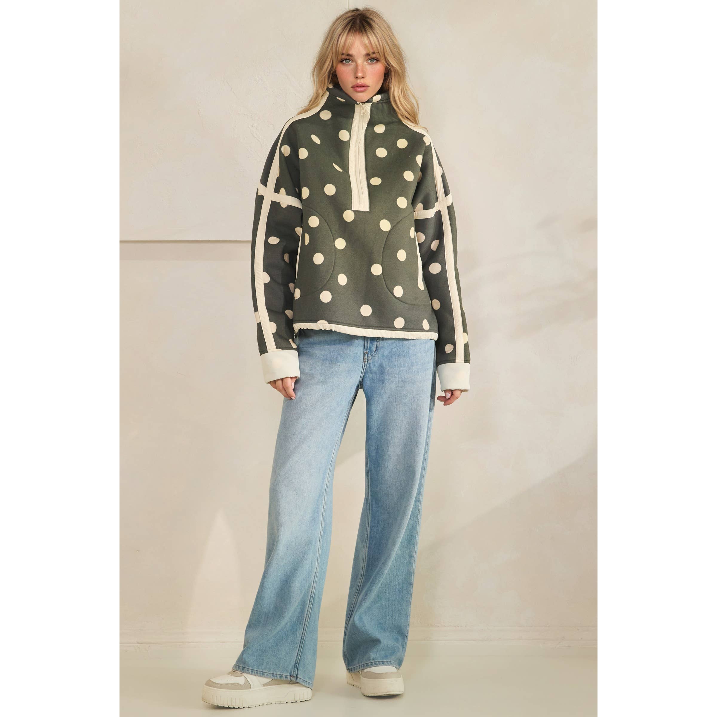 Polka Dot Contrast Pull Over
