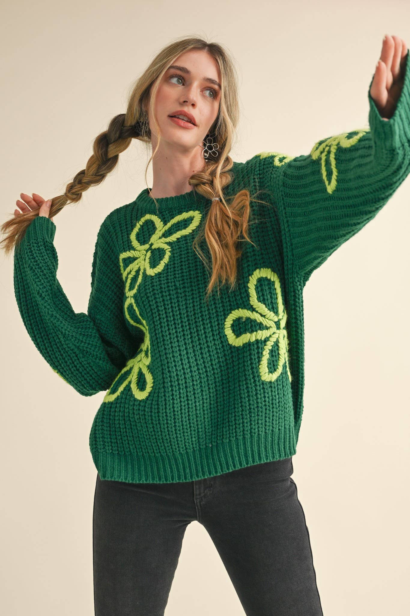 FLORAL CONTRAST STITCH PULLOVER SWEATER