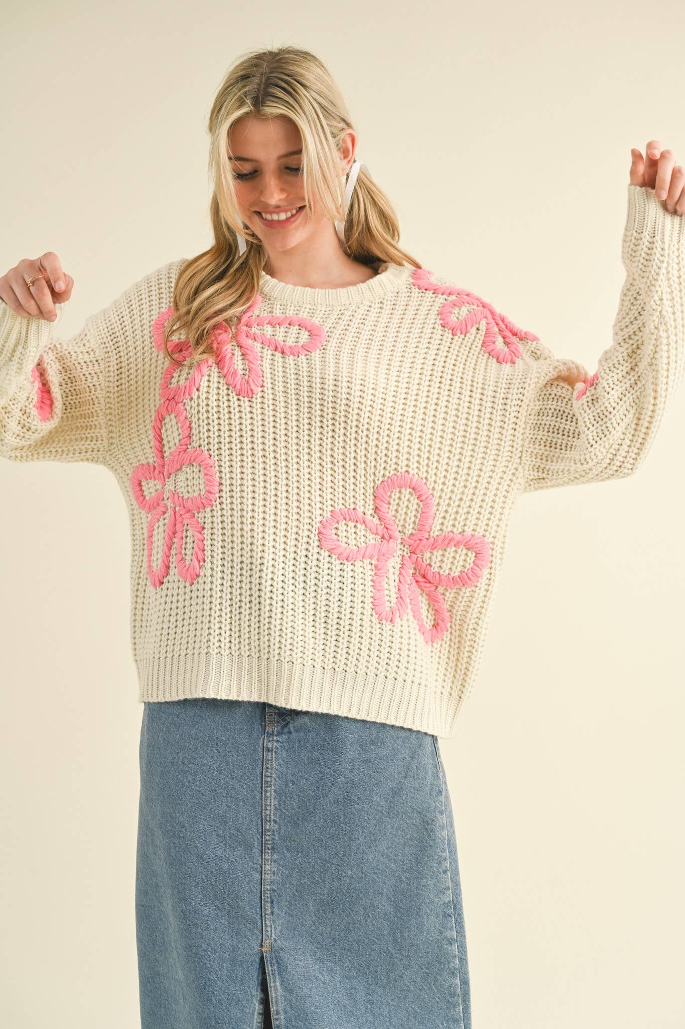 FLORAL CONTRAST STITCH PULLOVER SWEATER