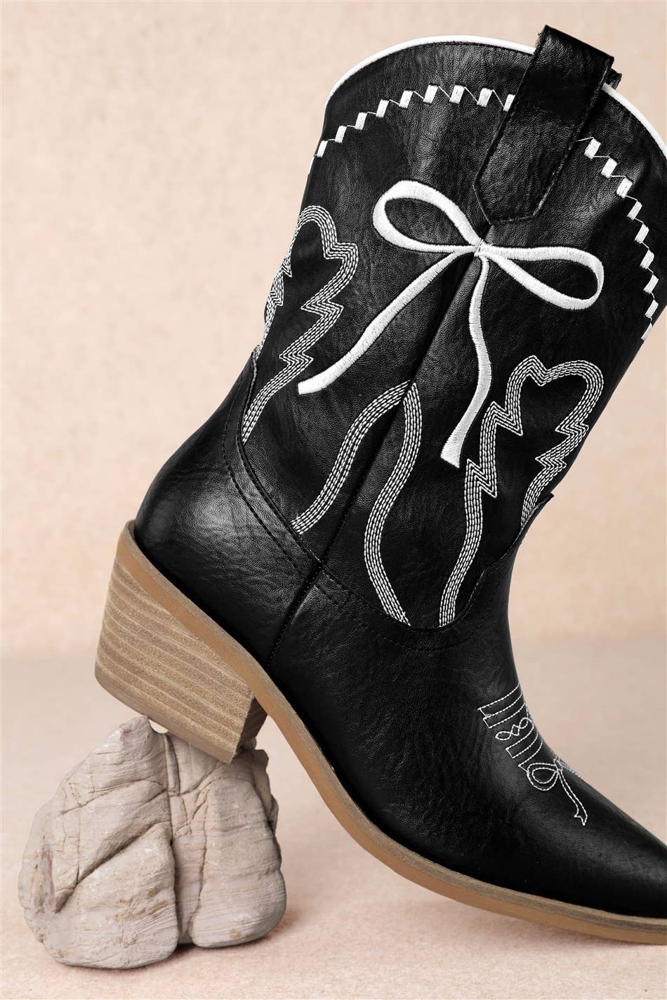 ZETA RIBBON EMBROIDERY WESTERN ANKLE BOOTS