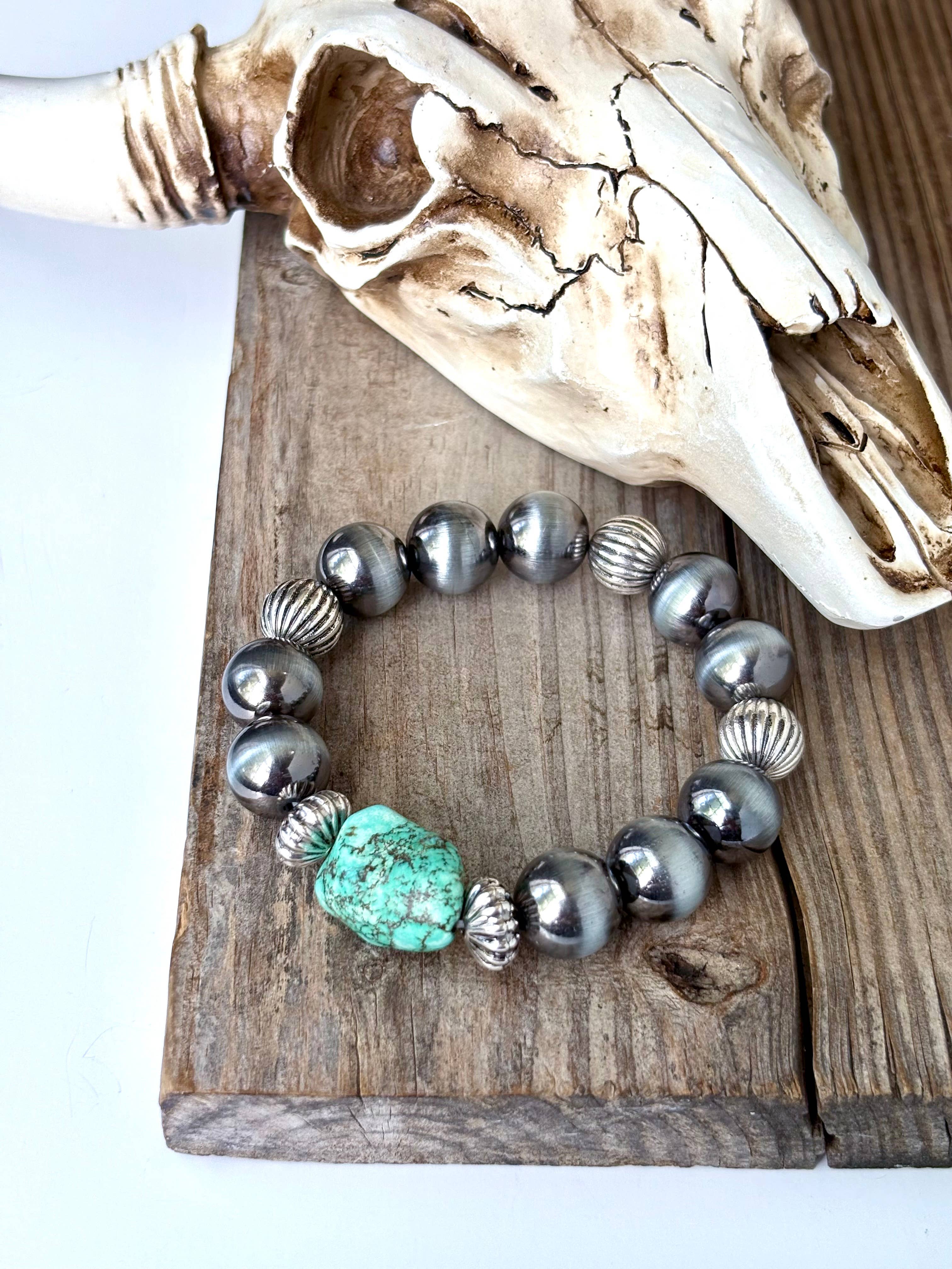 Western Navajo Pearl Stretch Bracelet with Turquoise Stone