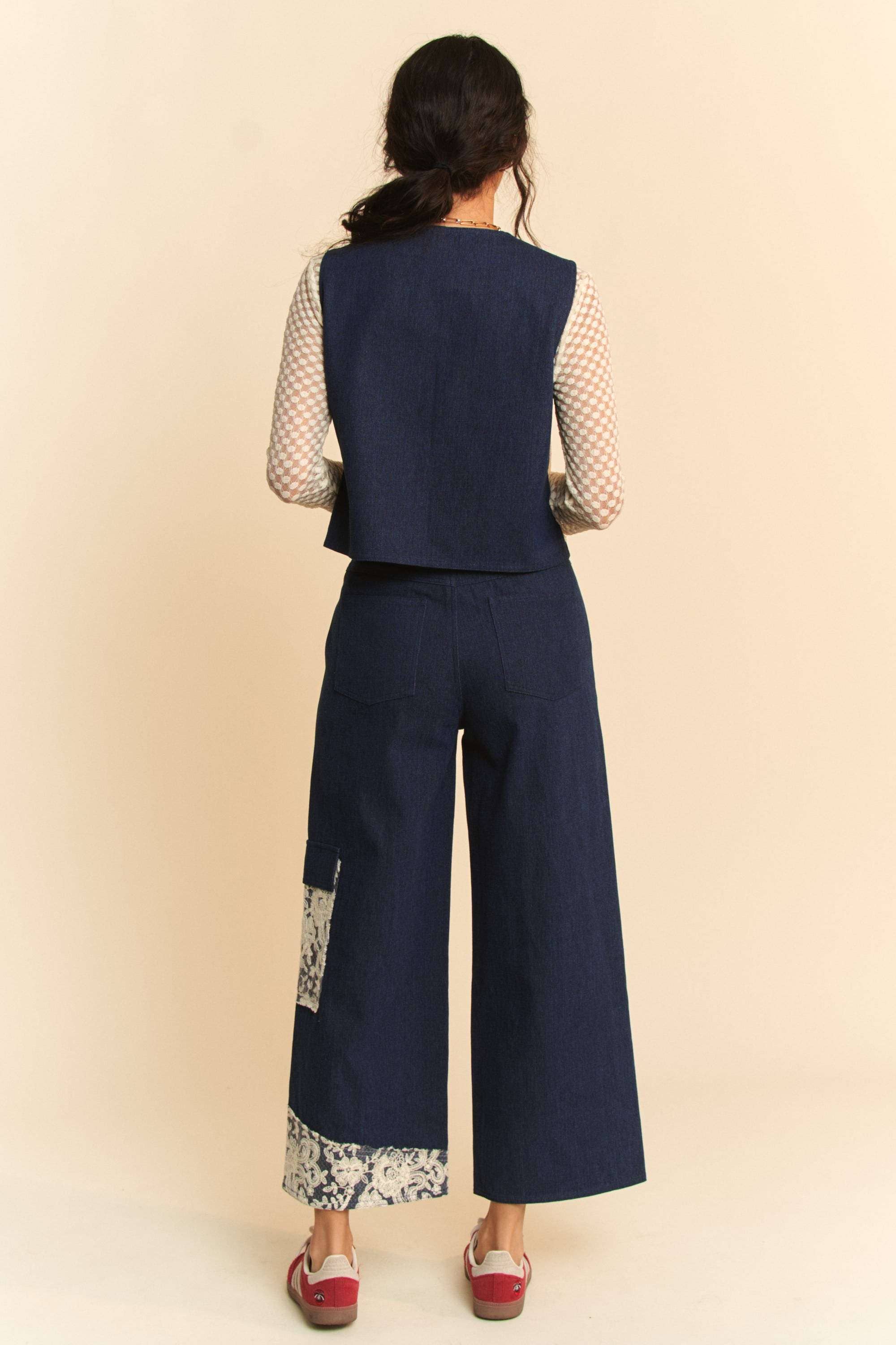 WIDE LEG DENIM PANTS WITH LACE APPLIQUE DETAILS