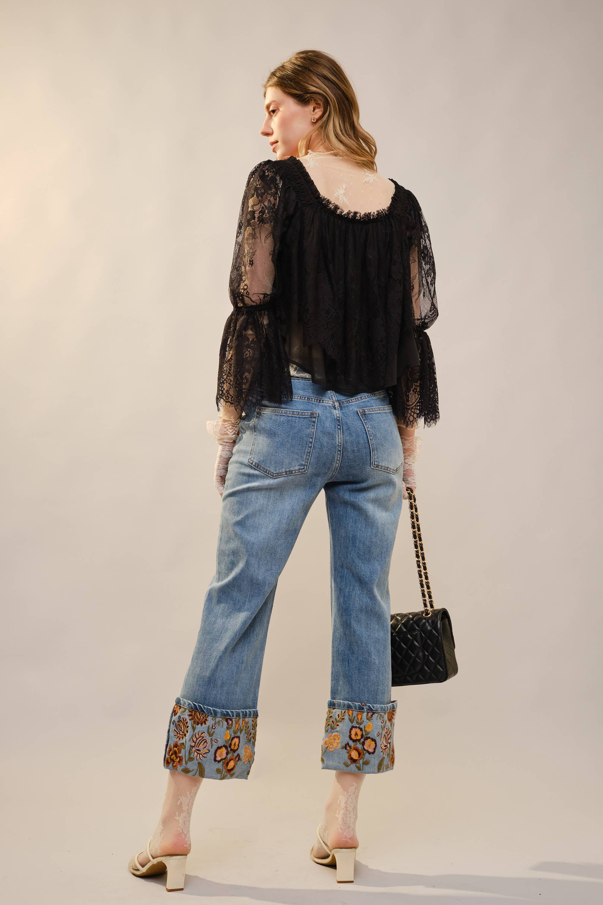 Embroidered Cuffed Cropped Denim Jeans