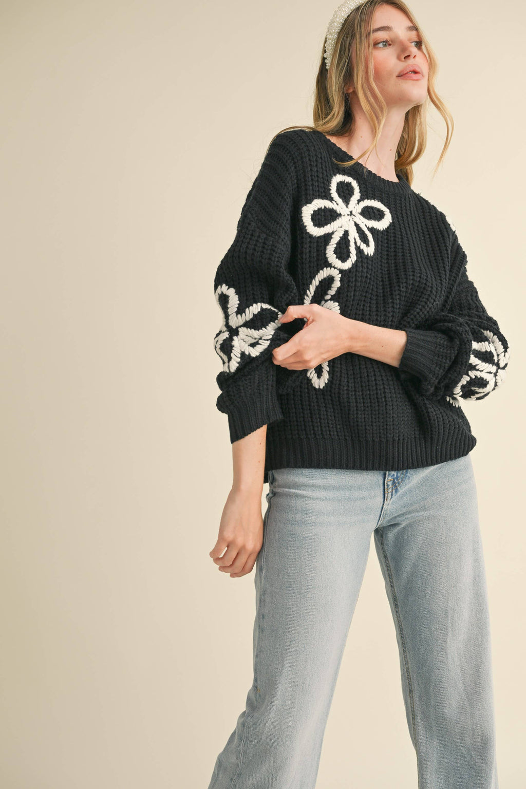 FLORAL CONTRAST STITCH PULLOVER SWEATER