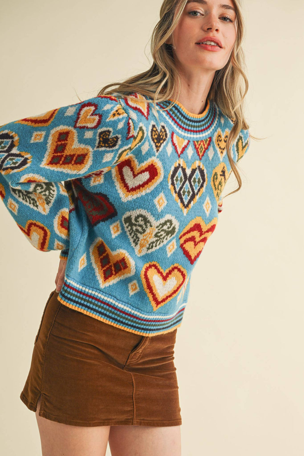 HEART PATTERN PULLOVER SWEATER