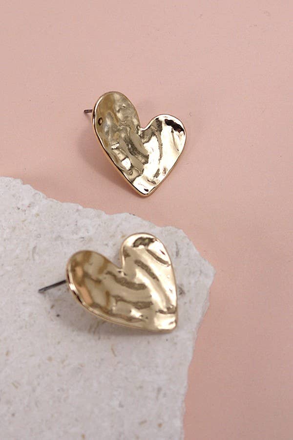 HAMMERED HEART STUD EARRINGS