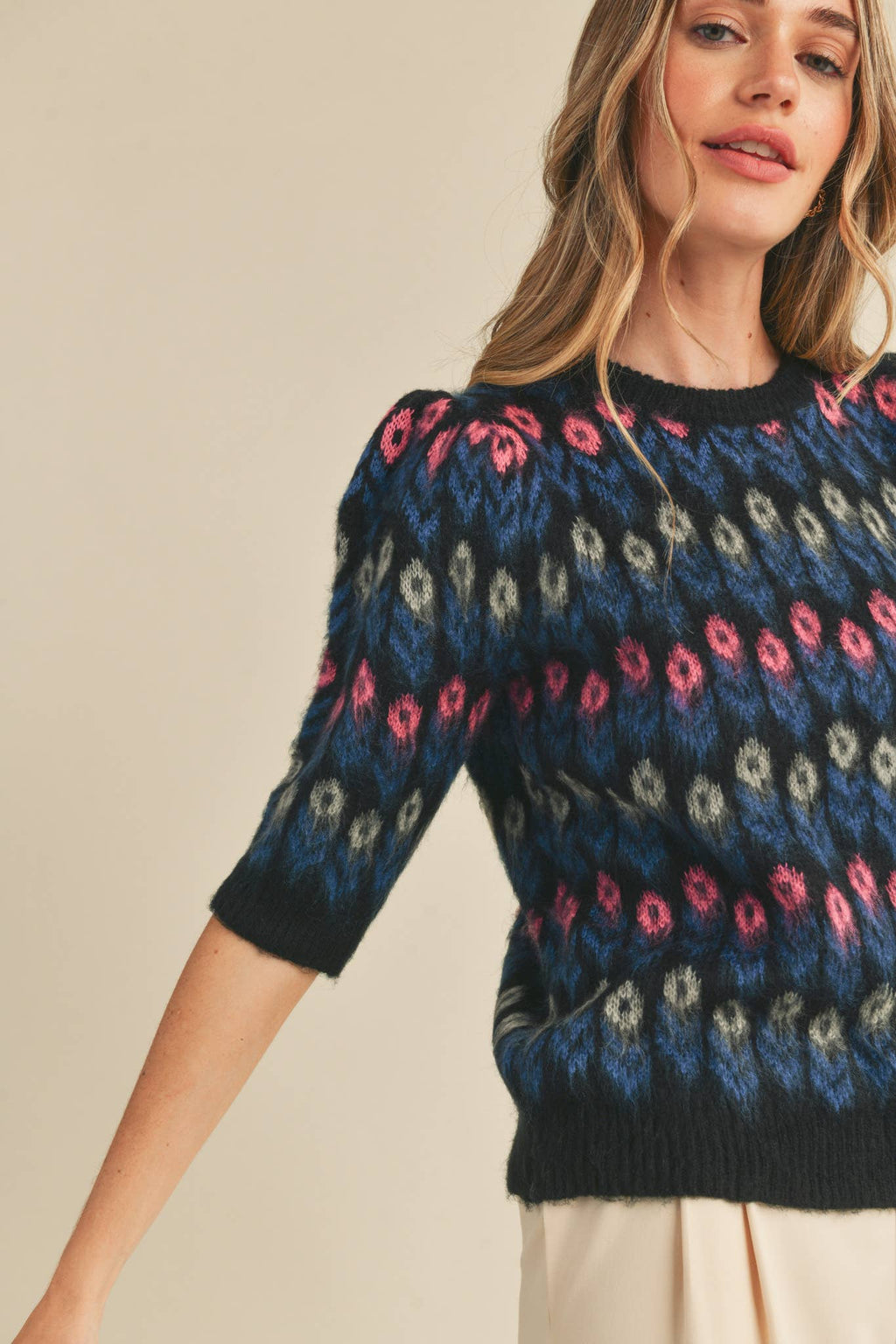FLORAL KNIT SHORT PUFF SLEEVE SWEATER TOP
