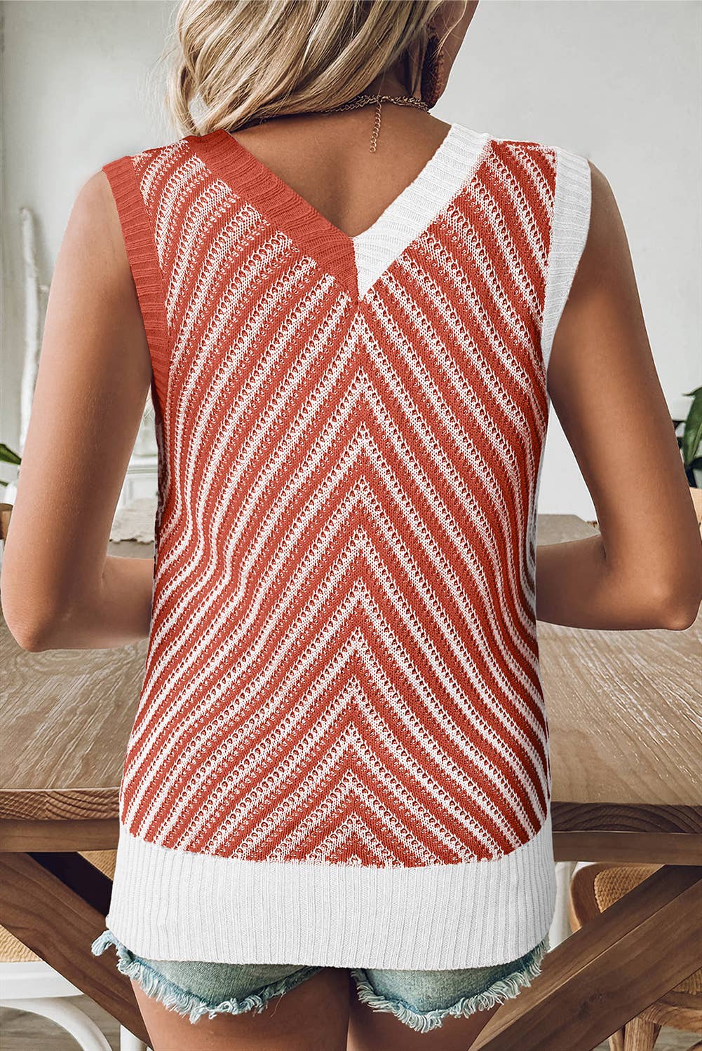 Contrast Chevron Knit V Neck Sweater Vest