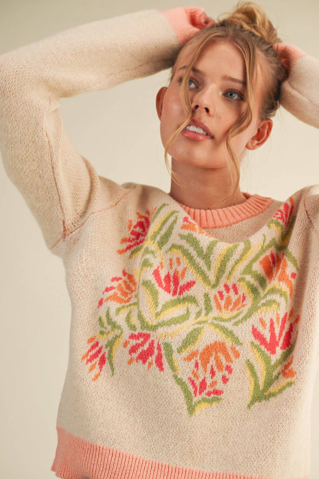 FLORAL KNIT SWEATER
