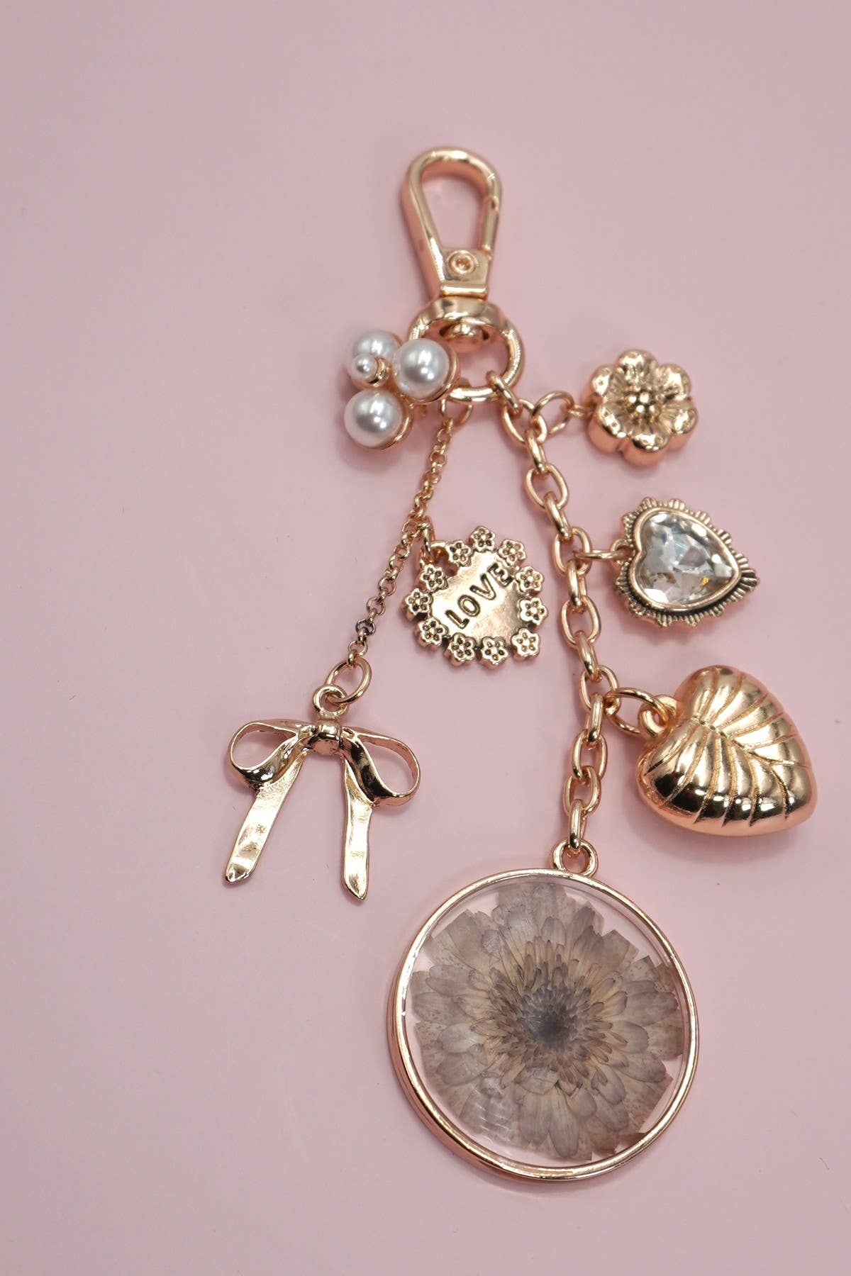 BAG CHARM-DRIED FLOWER BOW HEART PEARL