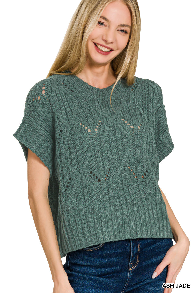 Cable knit short sleeve sweater