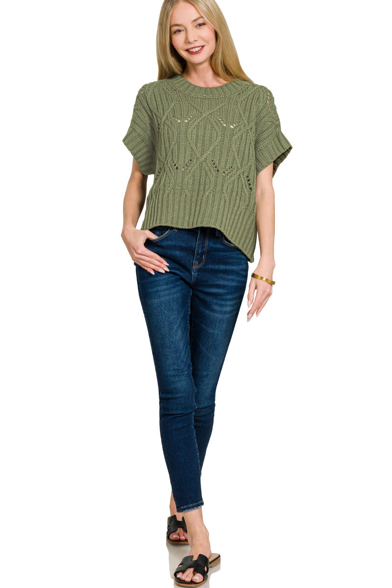 Cable knit short sleeve sweater