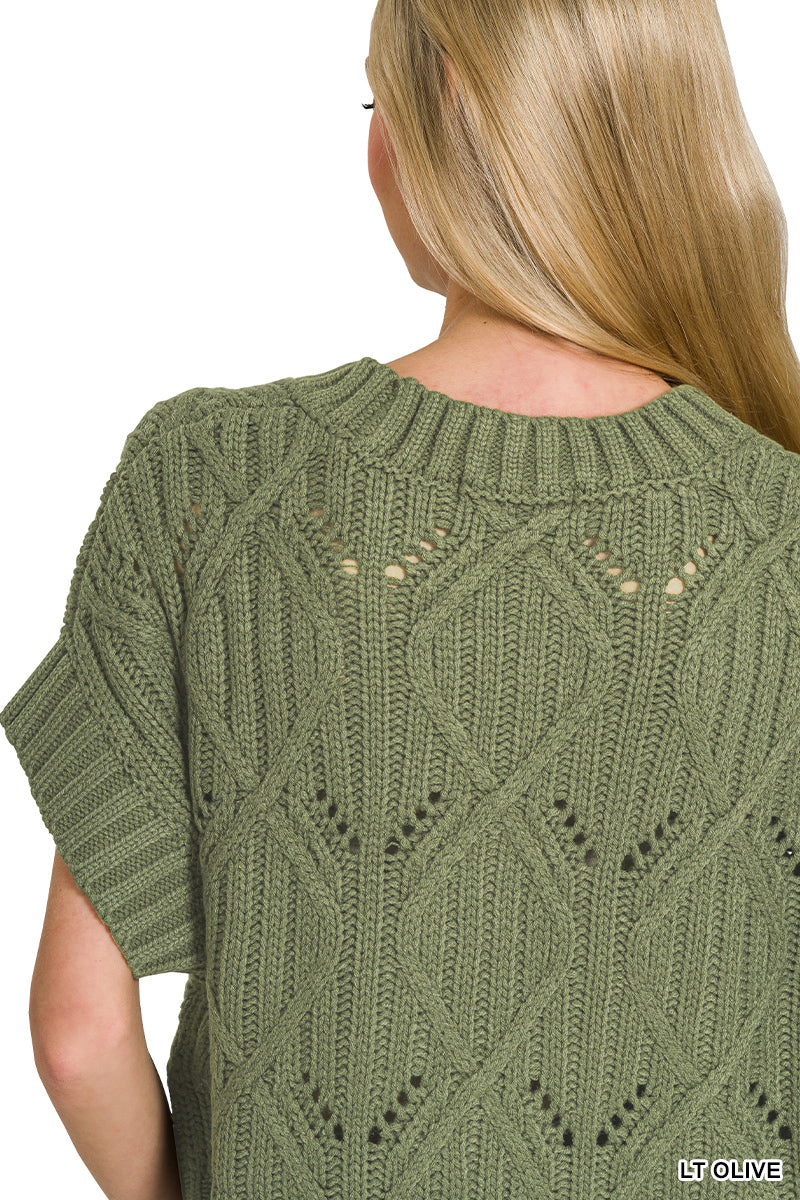 Cable knit short sleeve sweater