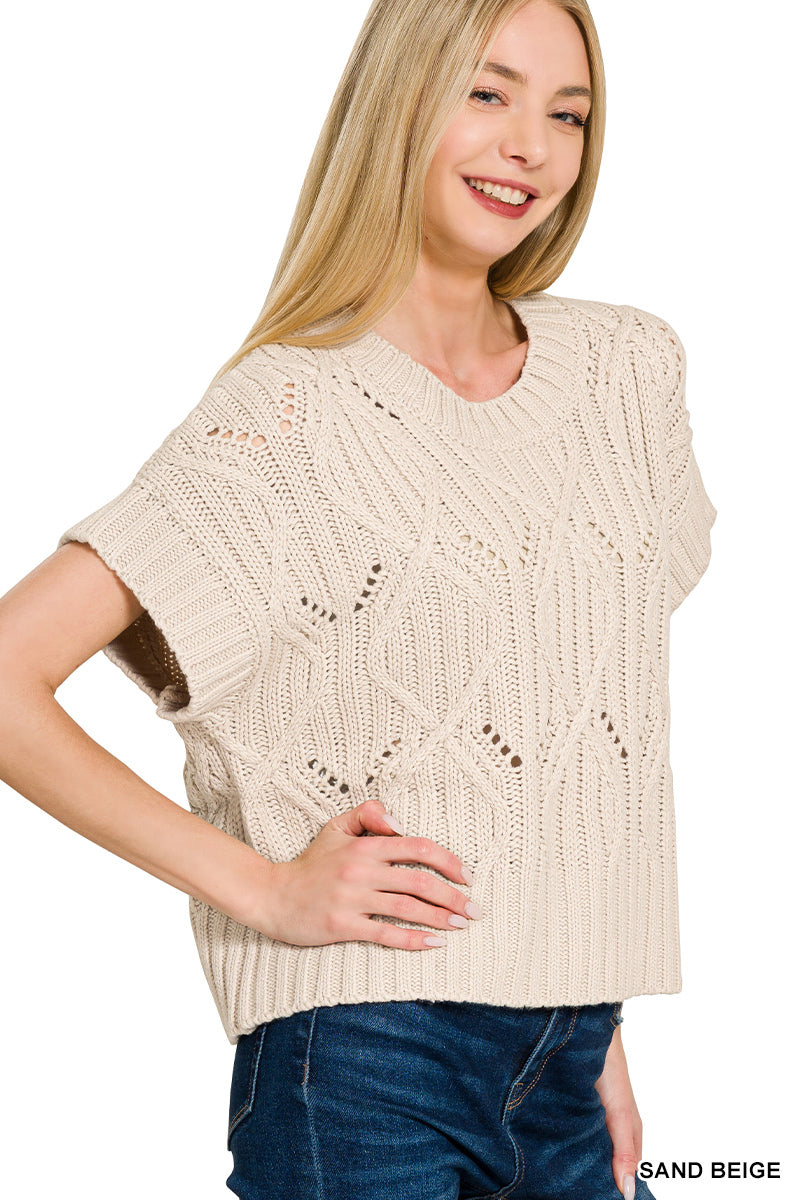 Cable knit short sleeve sweater