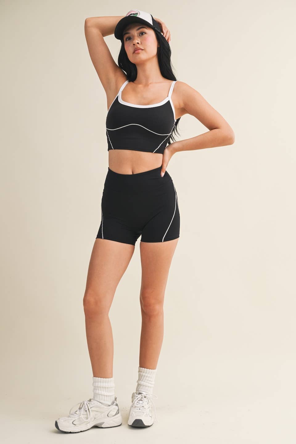 Contrast Contour Top