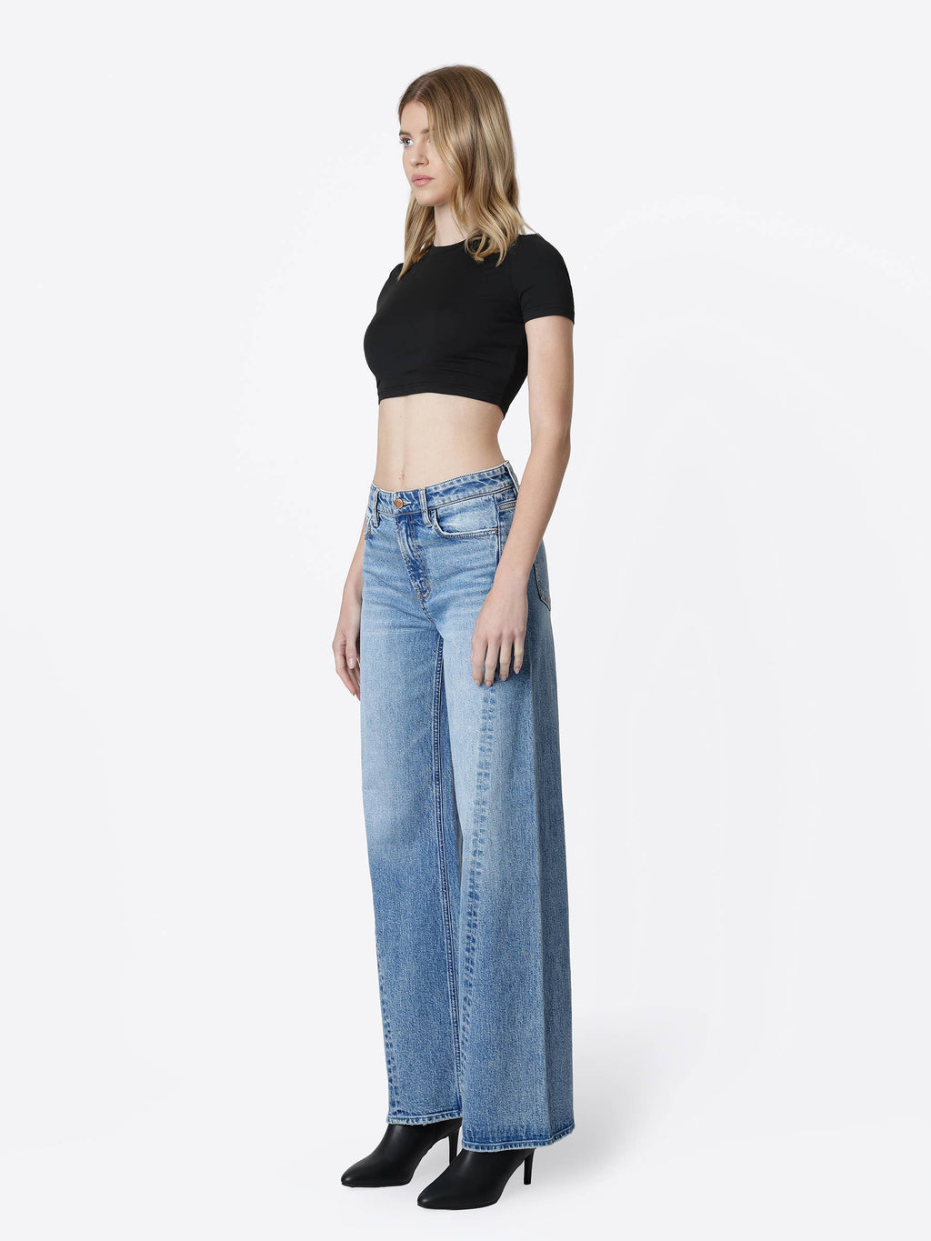 HIGH RISE SIDE SEAMED TINTED WIDE LEG JEANS