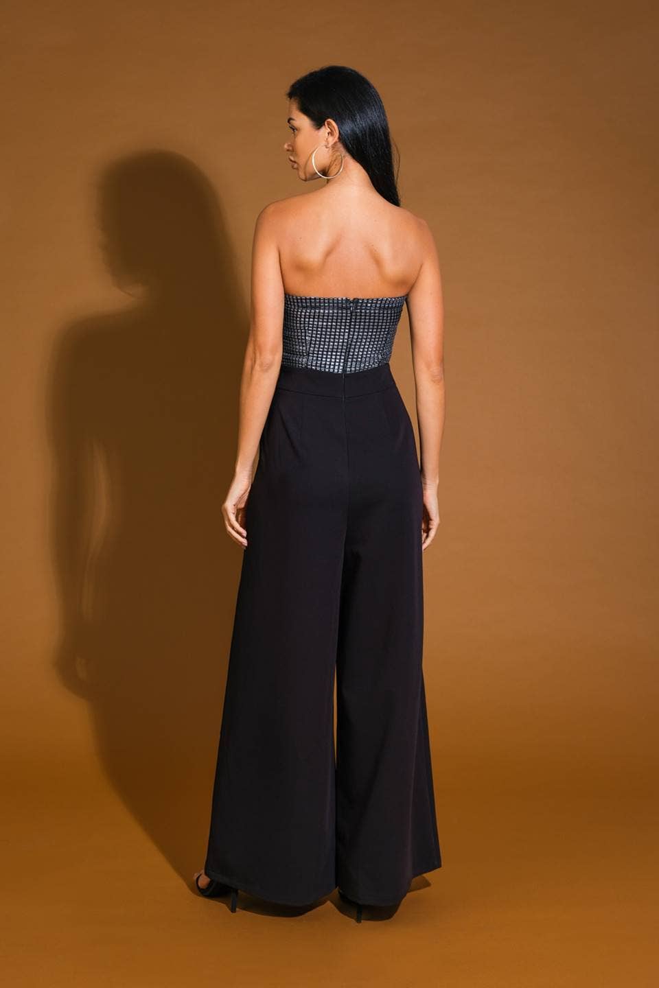 A woven jumpsuit - IP8657