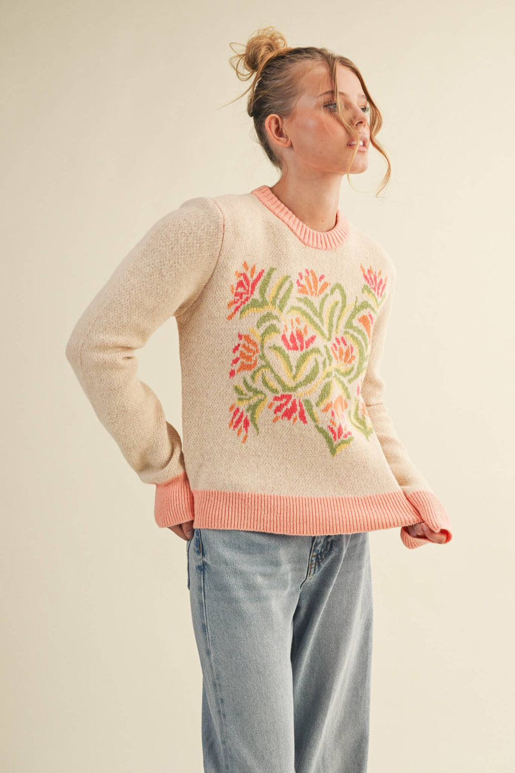FLORAL KNIT SWEATER