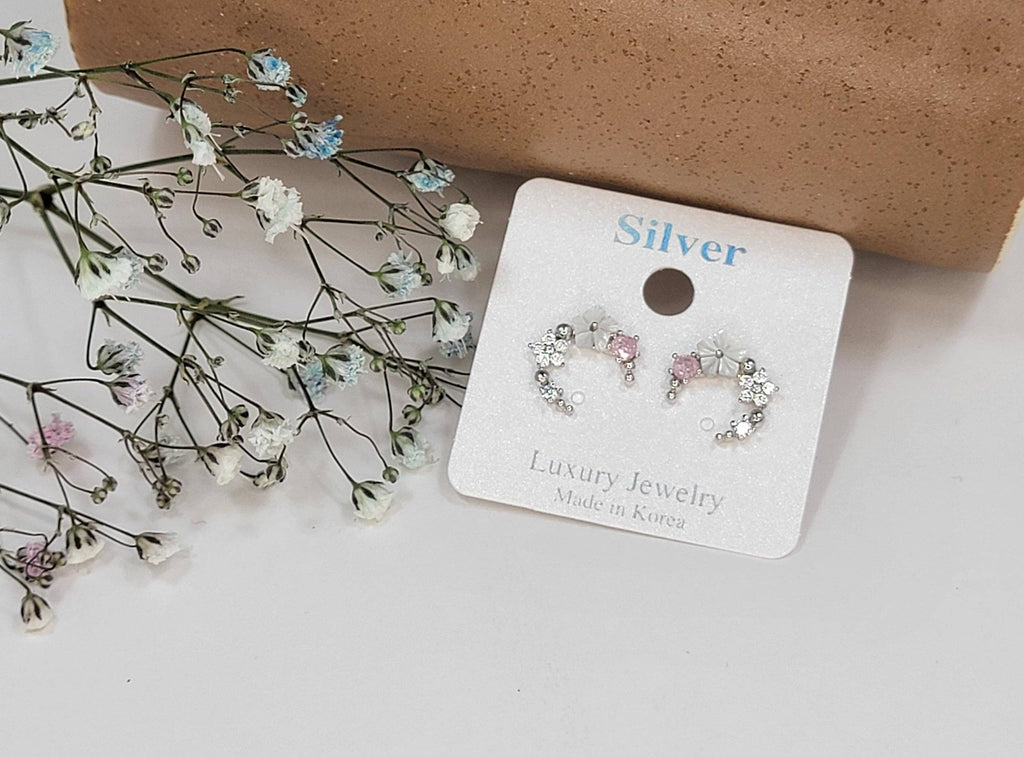Mother of Pearl Post Earring