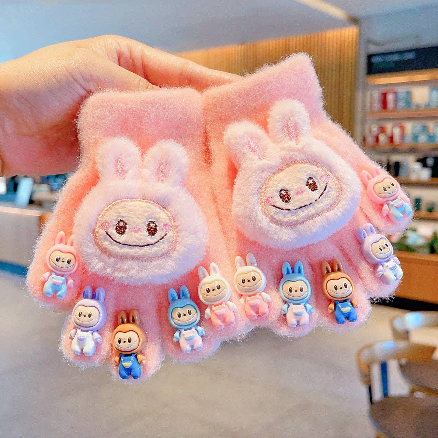 🧤 “Labubu Paws” Cute Monster Furry Gloves for Kids – Five-Finger Warm Edition