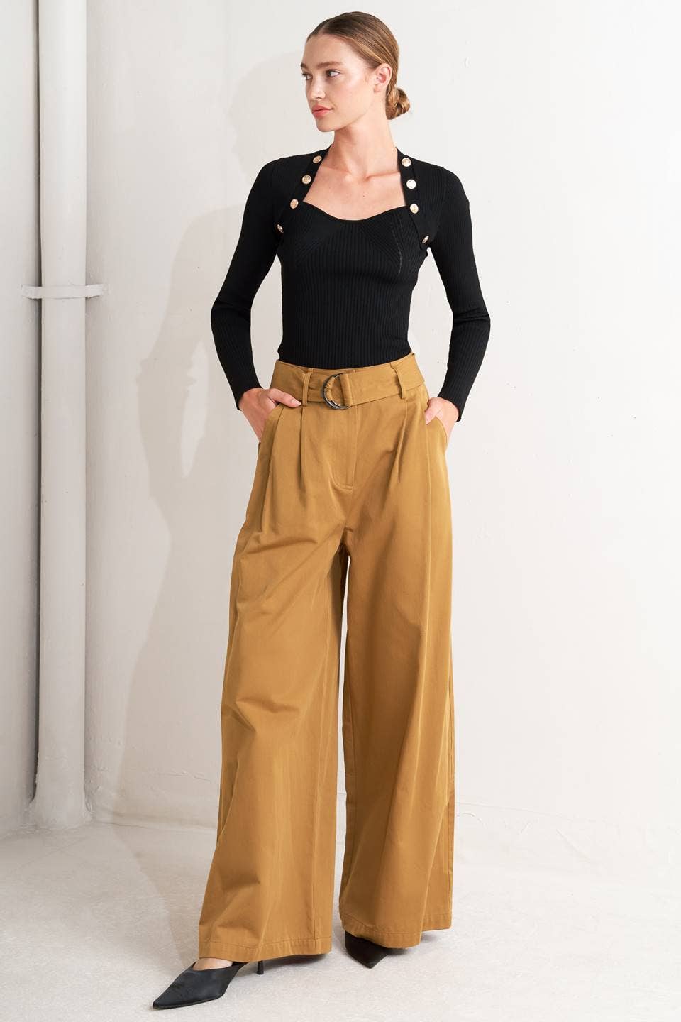 A solid woven pant - FP1343 CAMEL