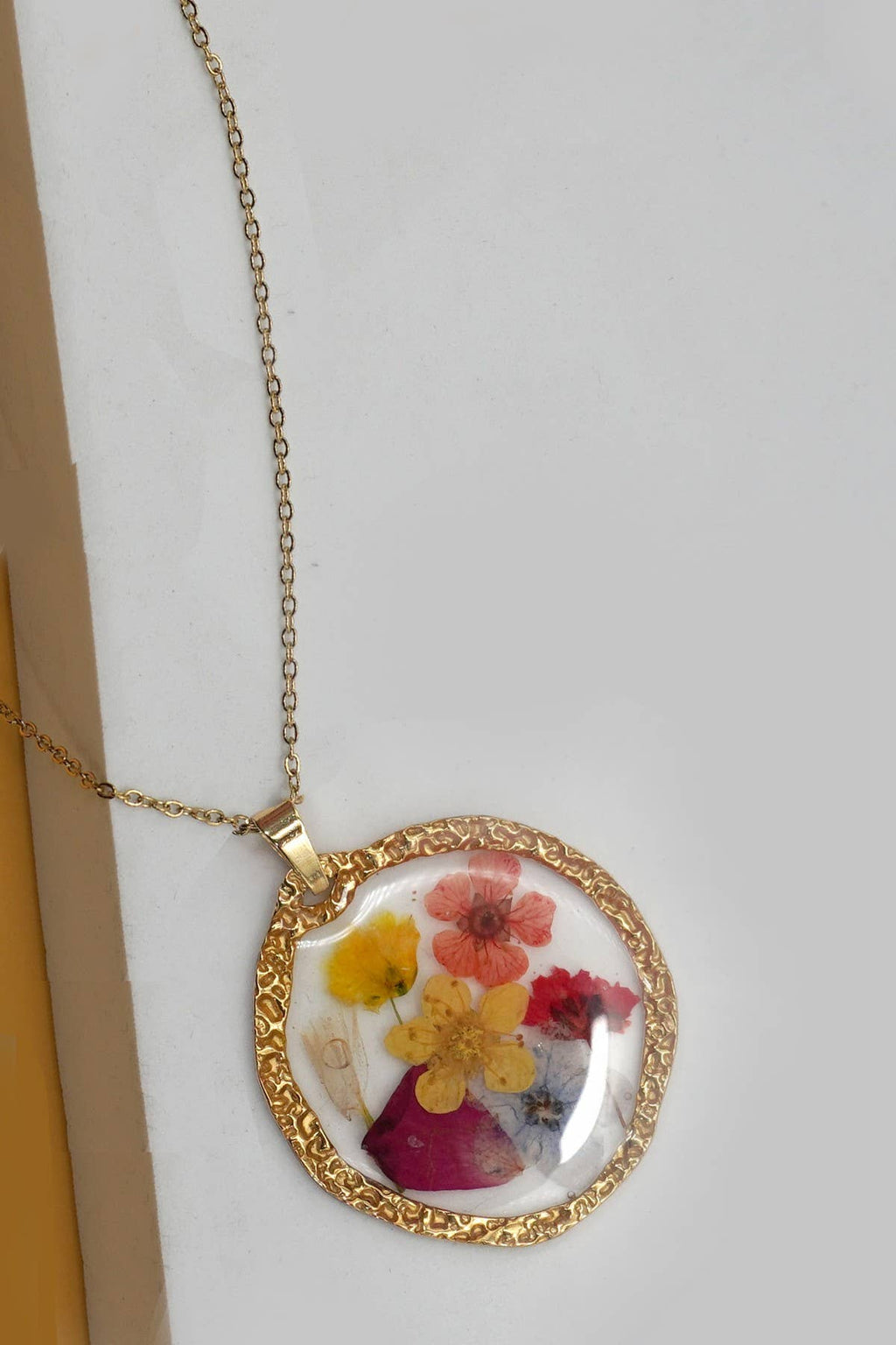 18K STAINLESS STEEL TARNISH FREE FLOWER NECKLACE