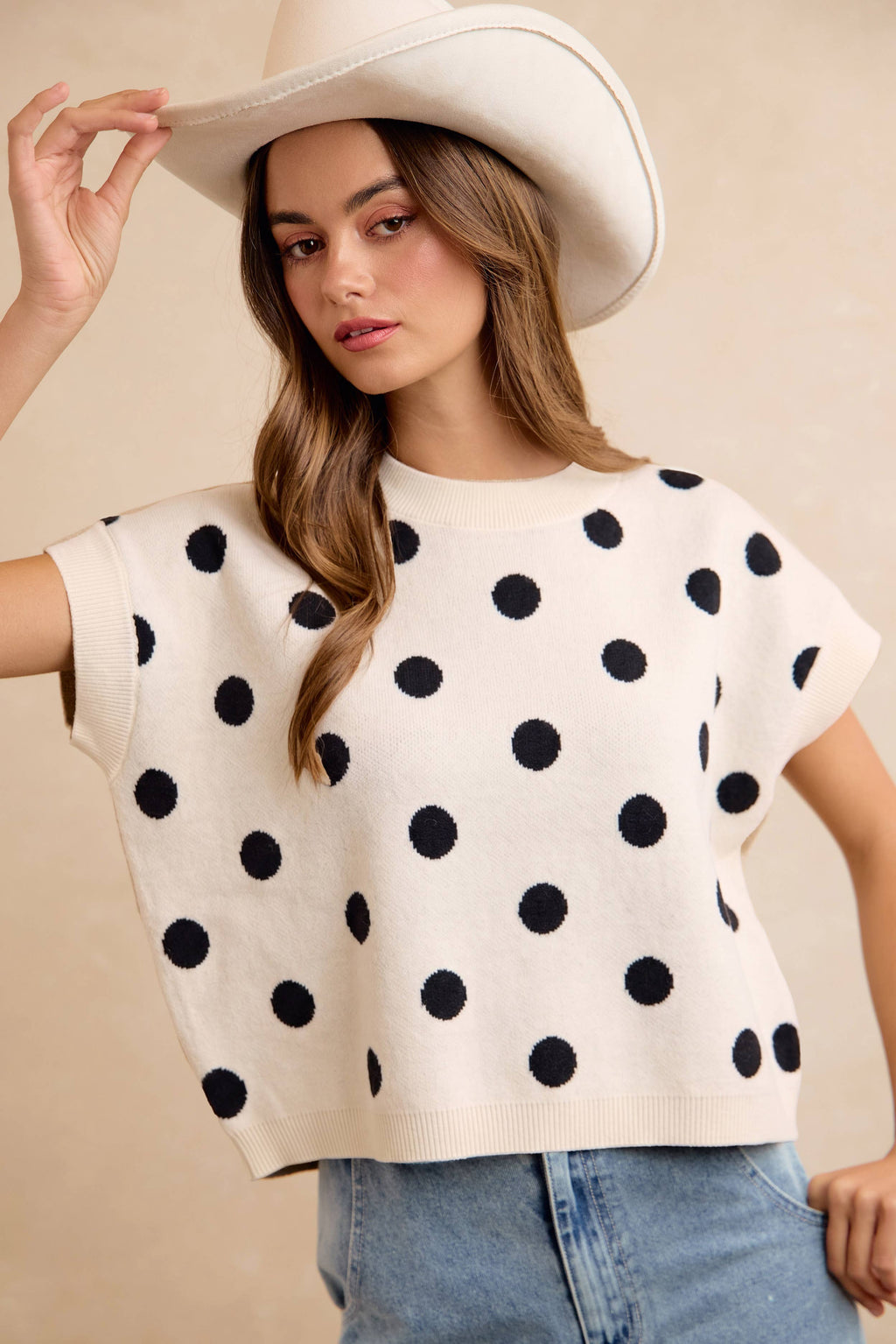 POLKA DOT KNIT SLEEVELESS TOP