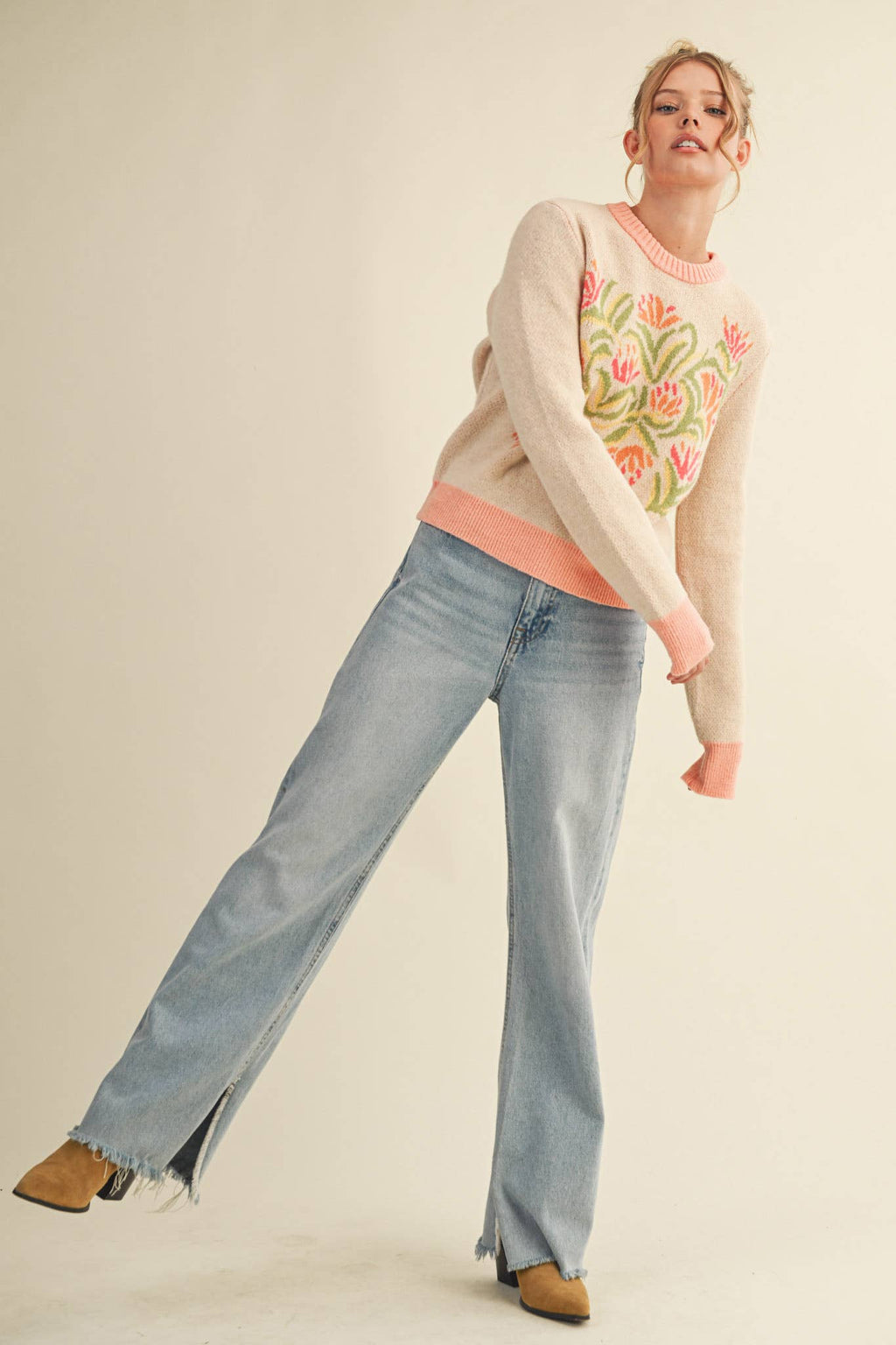 FLORAL KNIT SWEATER