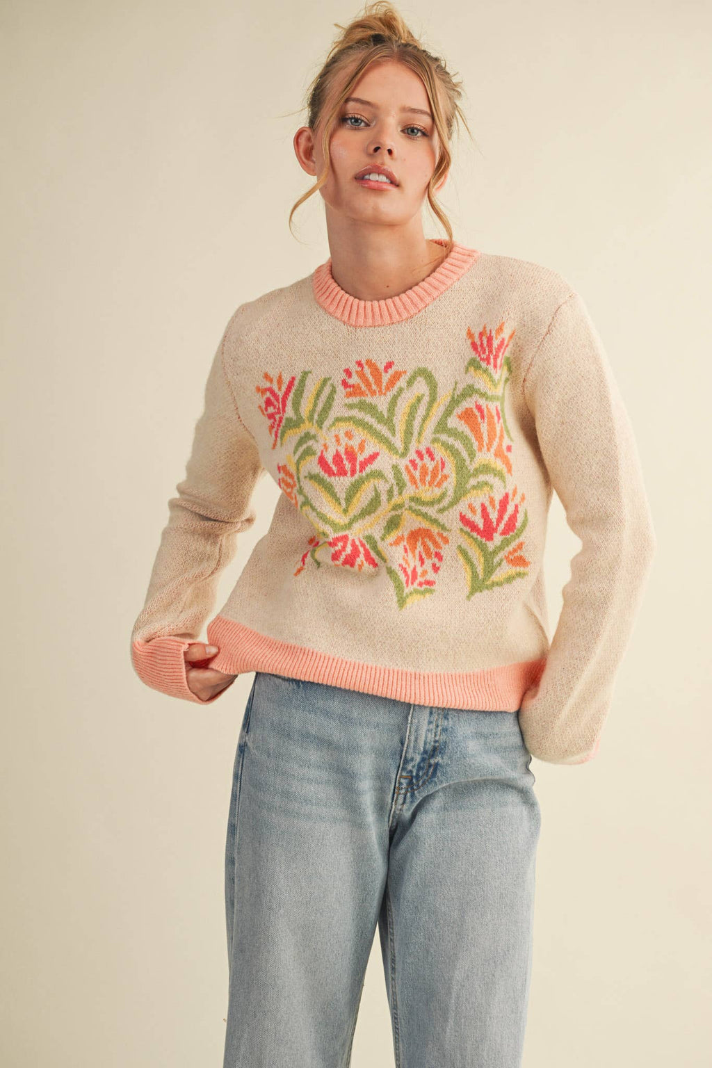 FLORAL KNIT SWEATER