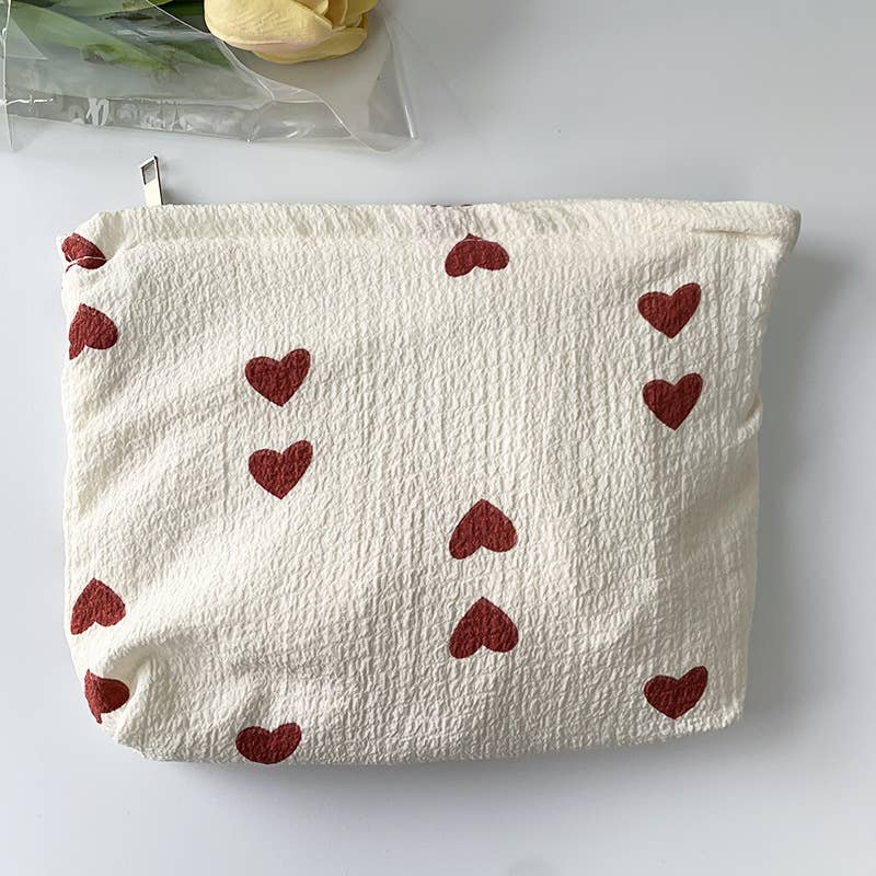 Heart Print Zipper Pouch for Daily Essentials