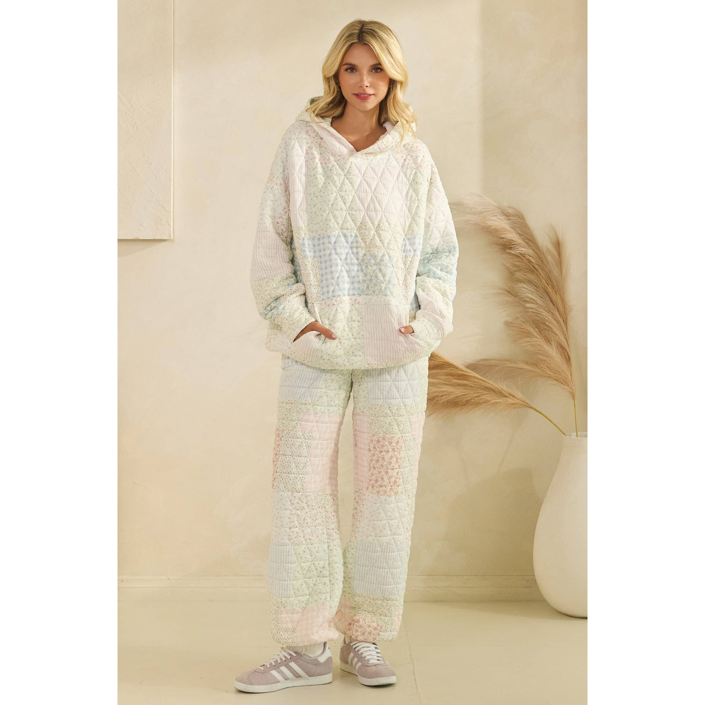 Floral textured lounge pants
