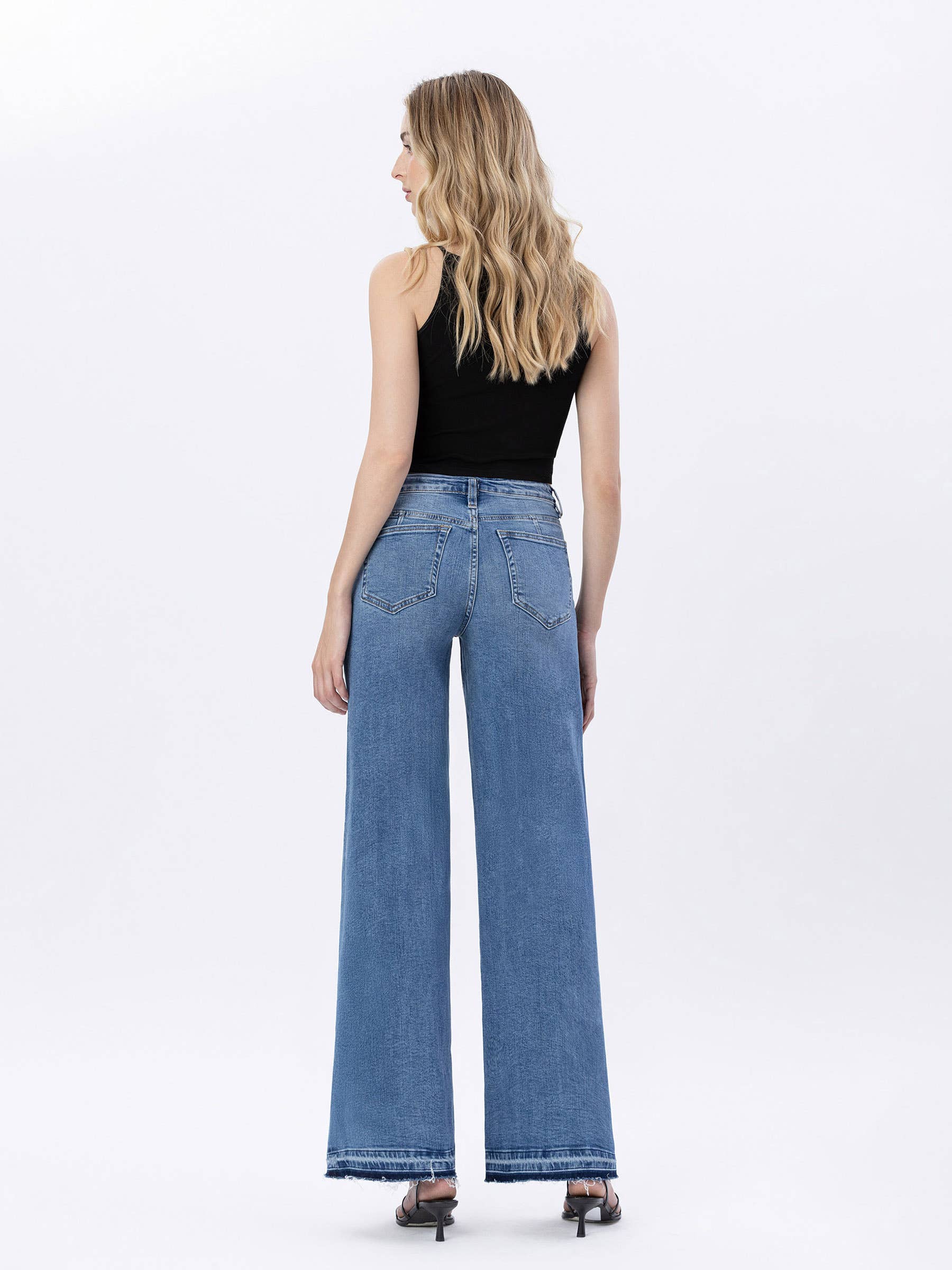 SUPER HIGH RISE SPLIT SEAM WIDE LEG JEANS