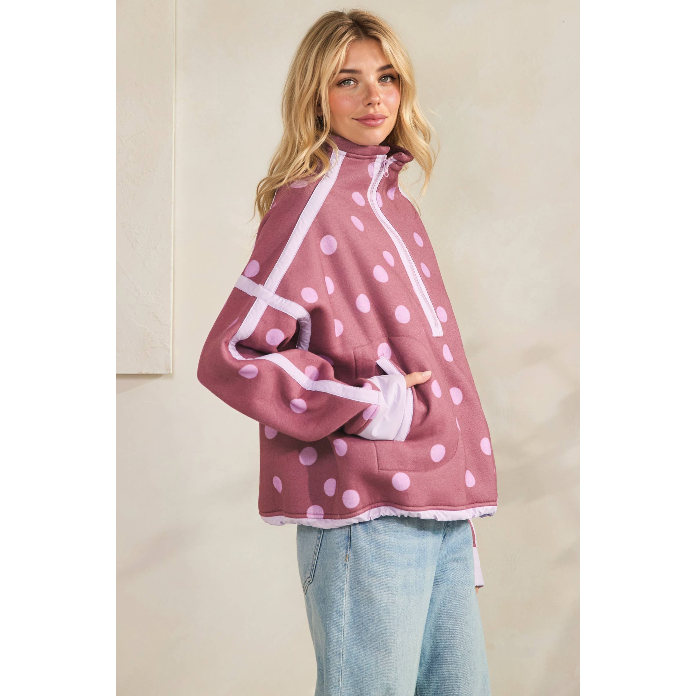 Polka Dot Contrast Pull Over
